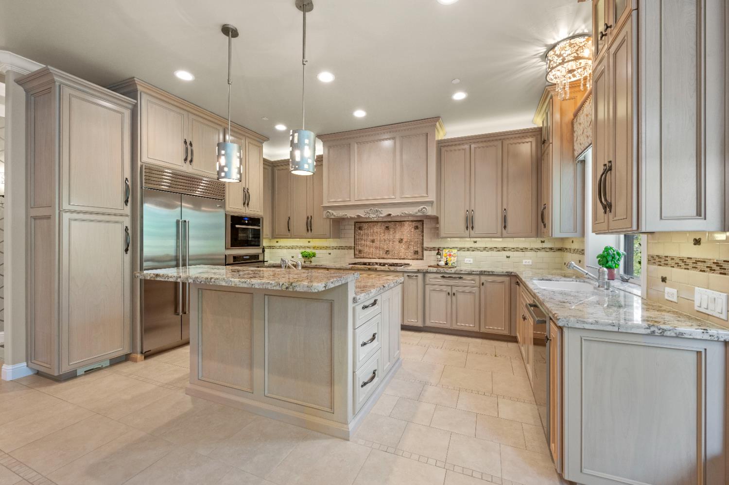 Detail Gallery Image 56 of 98 For 4324 Carlson Ct, Shingle Springs,  CA 95682 - 6 Beds | 6/3 Baths