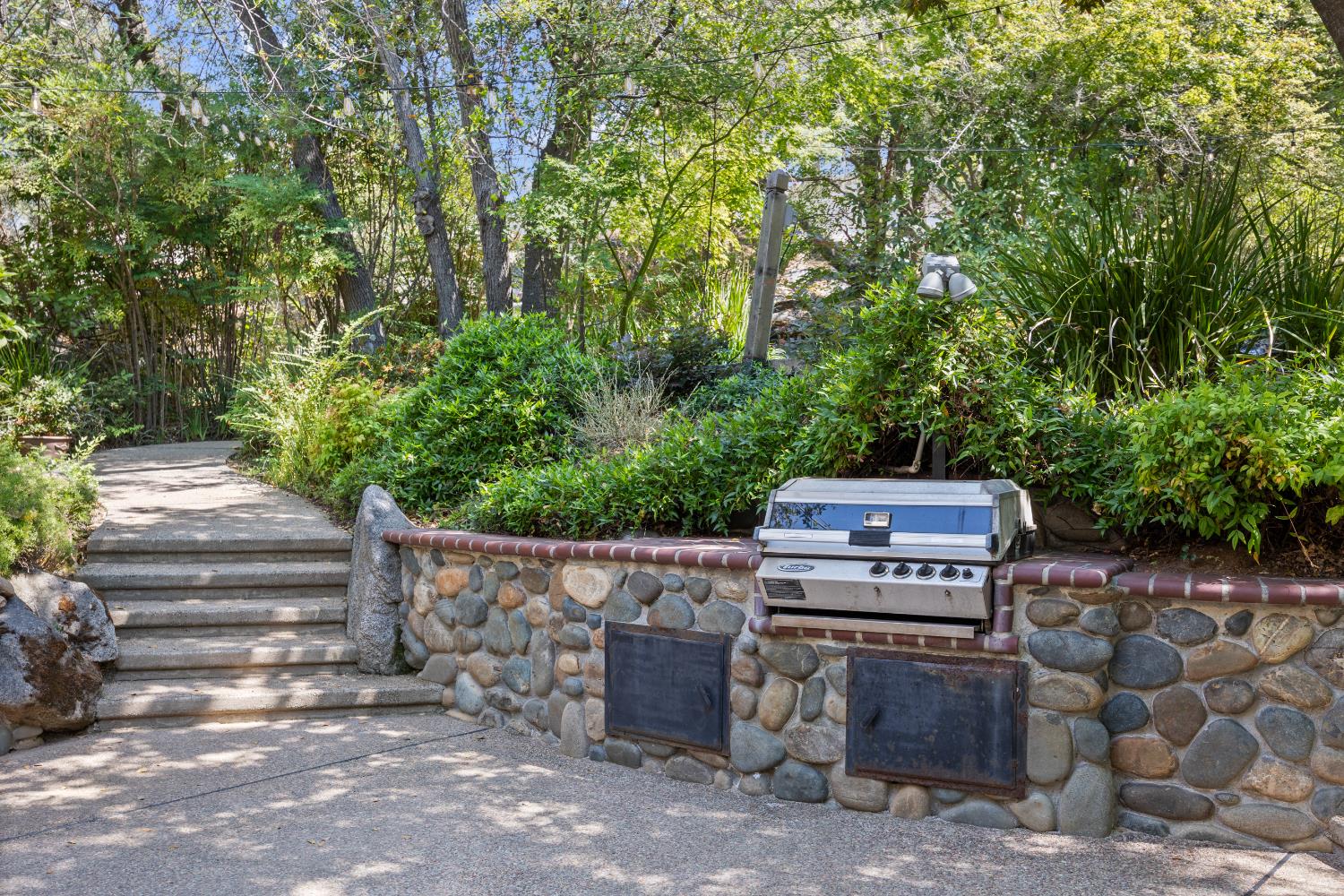 Detail Gallery Image 71 of 86 For 9740 Los Lagos Cir #NORTH,  Granite Bay,  CA 95746 - 4 Beds | 4/1 Baths