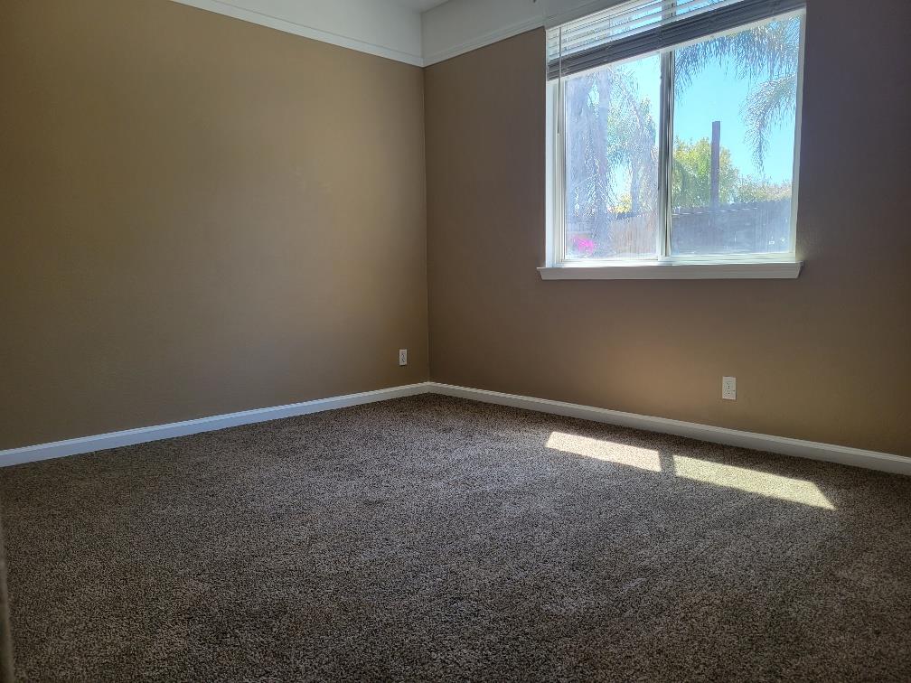 Detail Gallery Image 36 of 48 For 511 Milano Ct, Los Banos,  CA 93635 - 4 Beds | 2/1 Baths