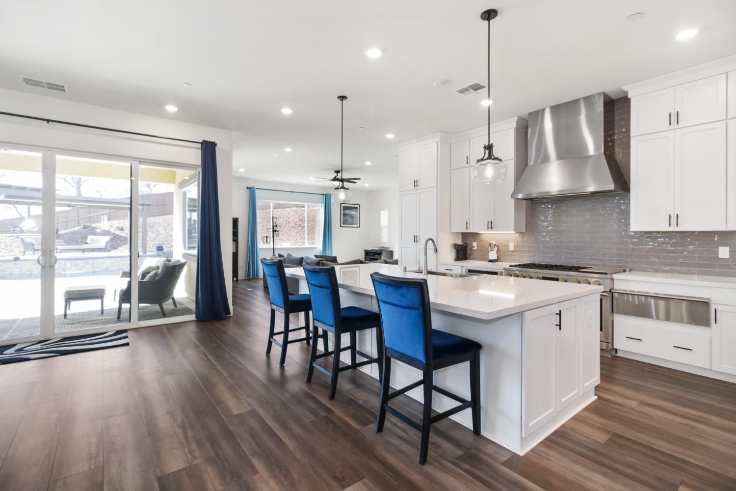 Detail Gallery Image 14 of 64 For 310 Milazzo Ct, El Dorado Hills,  CA 95762 - 3 Beds | 2/1 Baths