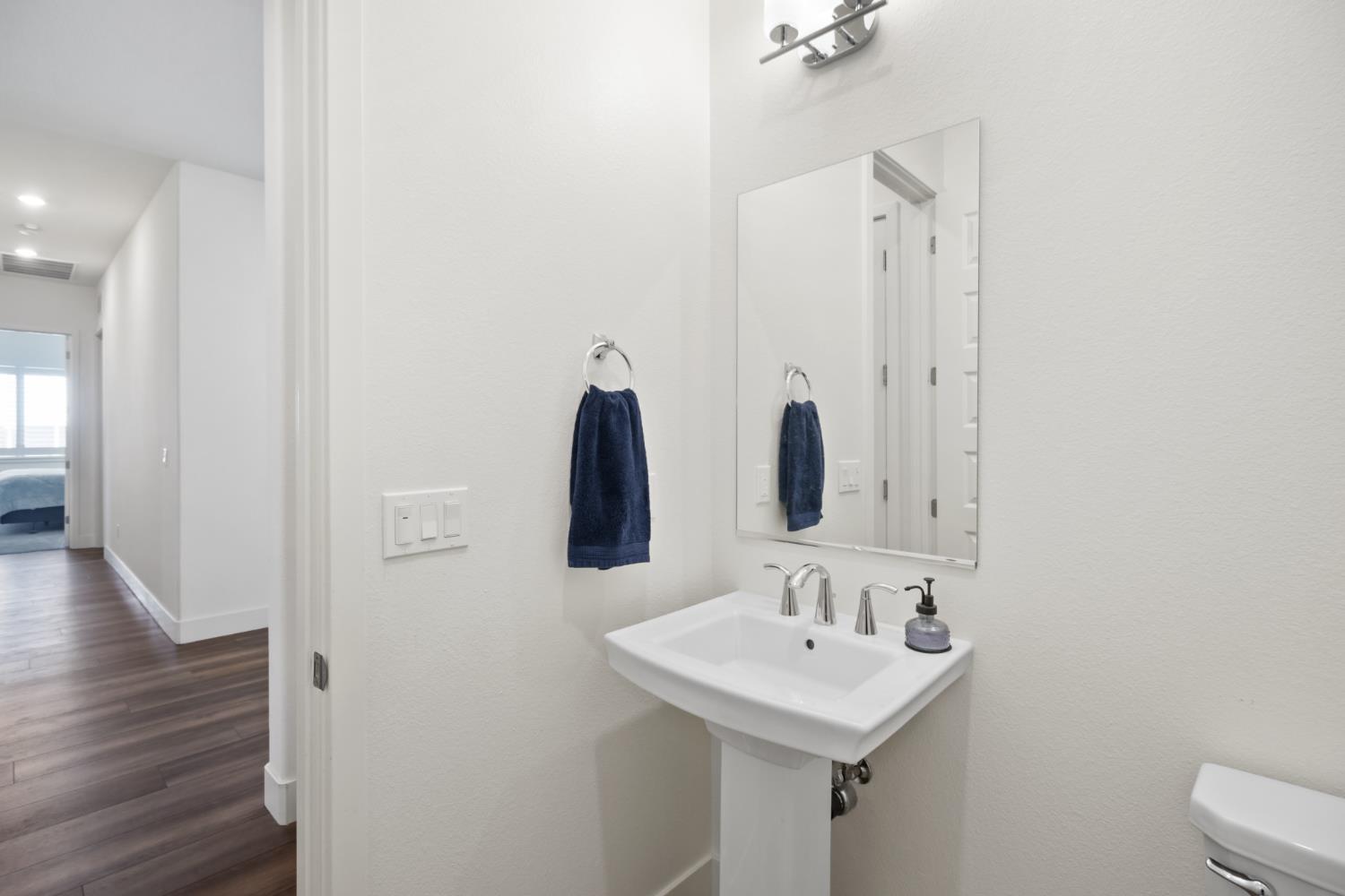 Detail Gallery Image 38 of 64 For 310 Milazzo Ct, El Dorado Hills,  CA 95762 - 3 Beds | 2/1 Baths