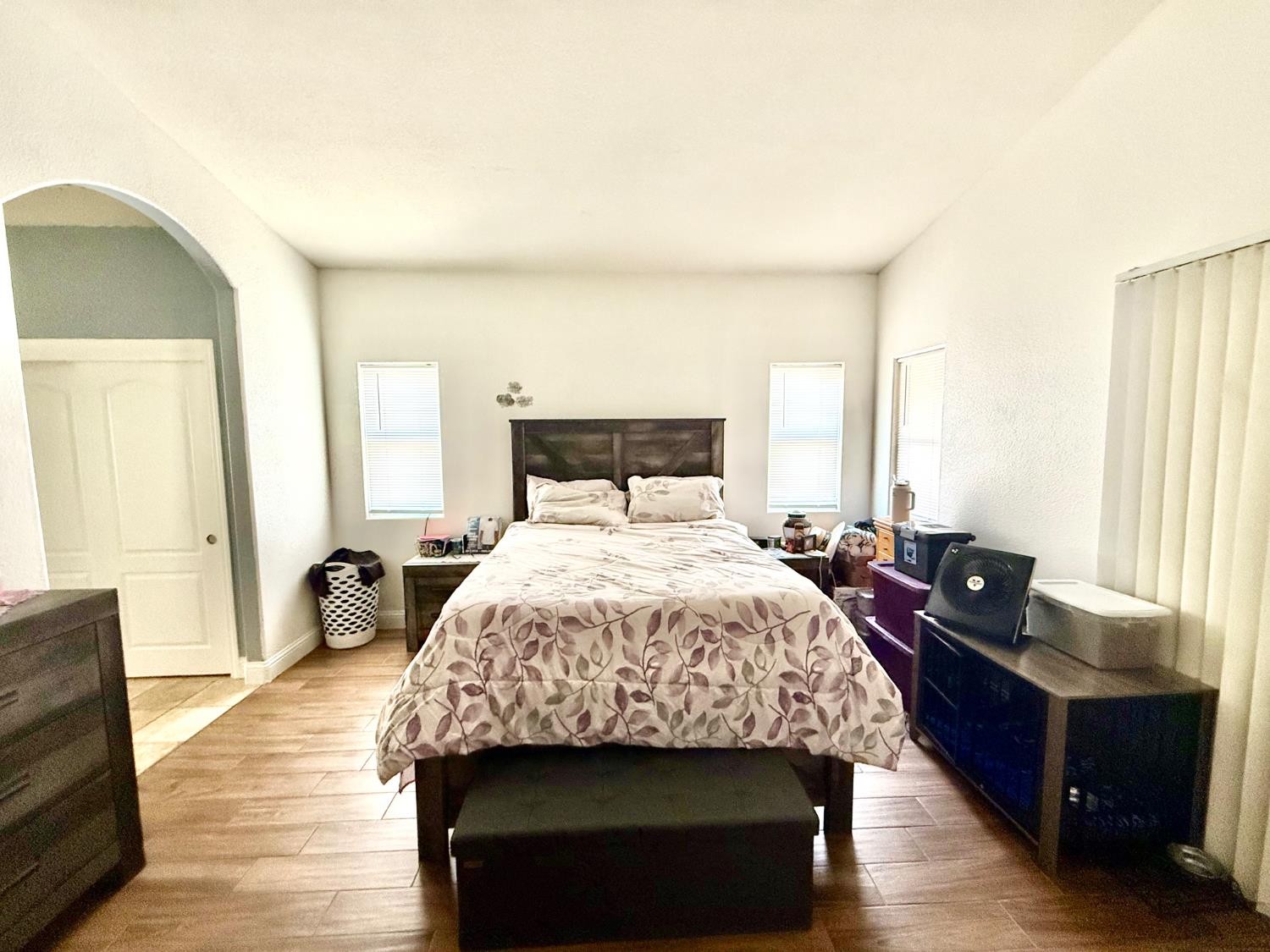 Detail Gallery Image 9 of 23 For 749 Rhone Ct, Los Banos,  CA 93635 - 3 Beds | 2 Baths
