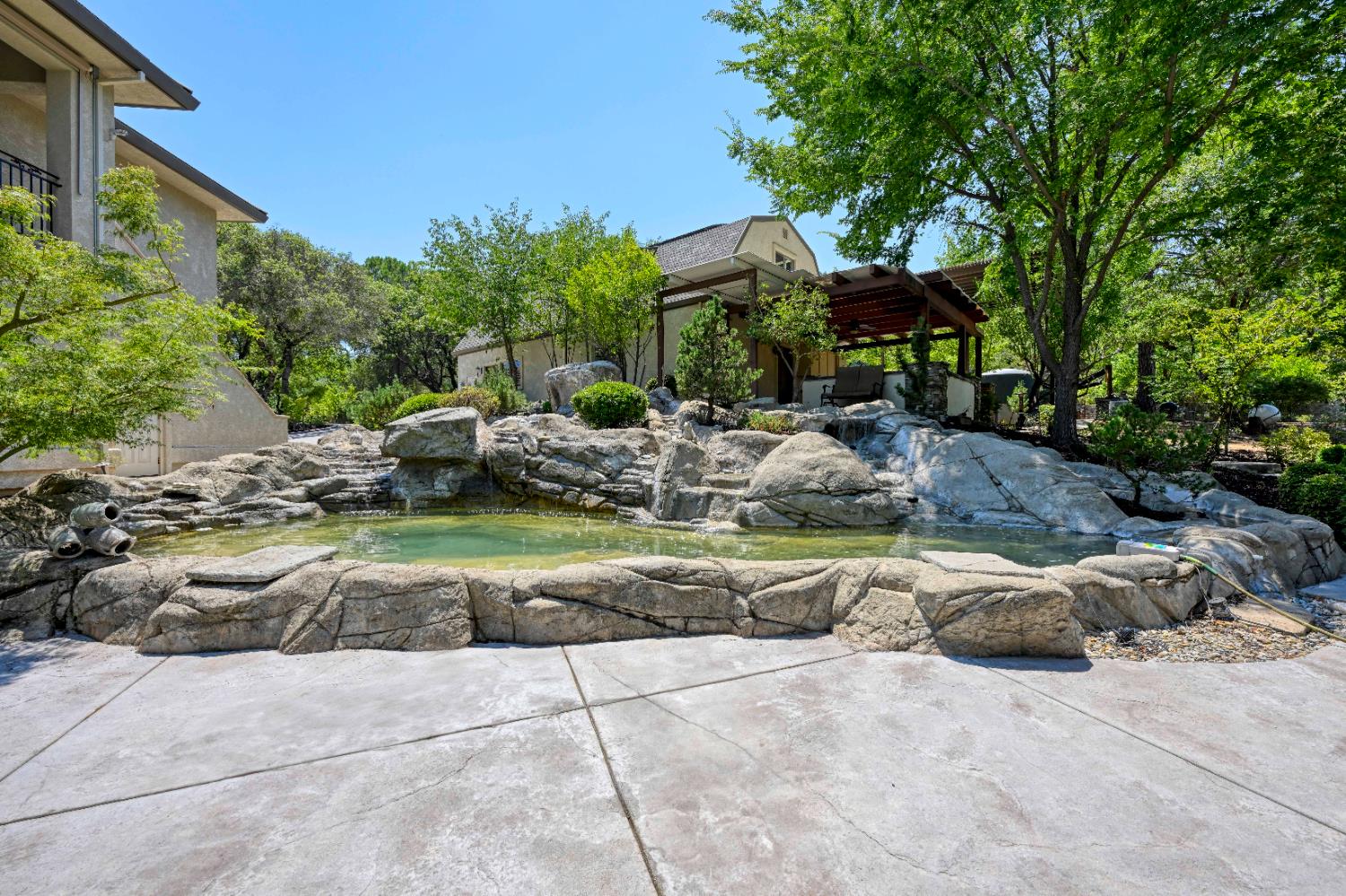 Detail Gallery Image 81 of 98 For 4324 Carlson Ct, Shingle Springs,  CA 95682 - 6 Beds | 6/3 Baths