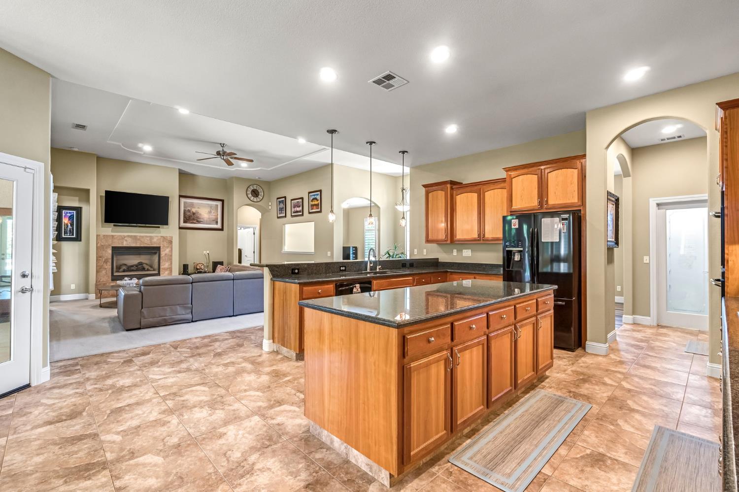 Detail Gallery Image 15 of 68 For 6231 Jake St, Atwater,  CA 95301 - 4 Beds | 3 Baths