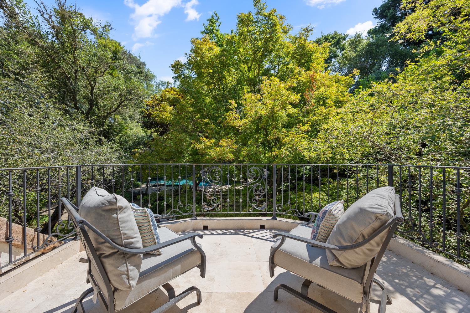Detail Gallery Image 68 of 86 For 9740 Los Lagos Cir #NORTH,  Granite Bay,  CA 95746 - 4 Beds | 4/1 Baths