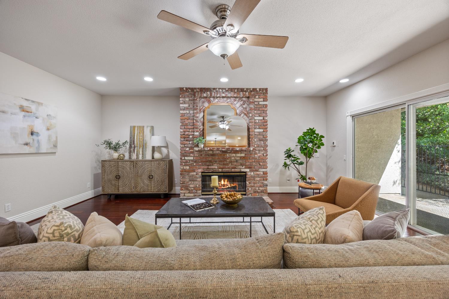 Detail Gallery Image 30 of 86 For 9740 Los Lagos Cir #NORTH,  Granite Bay,  CA 95746 - 4 Beds | 4/1 Baths