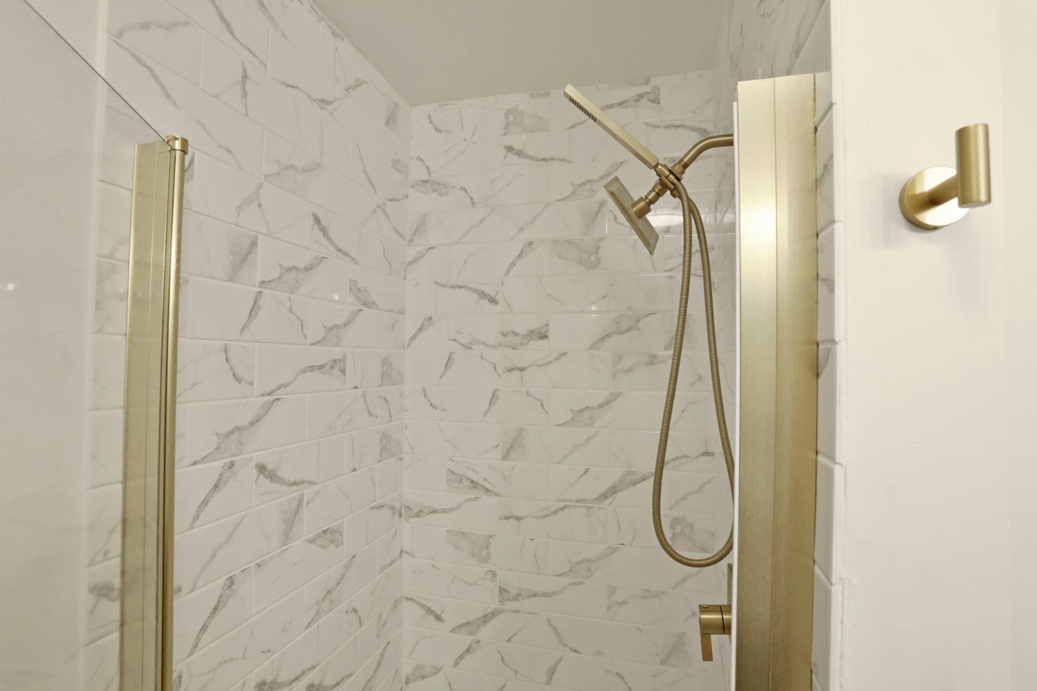 Detail Gallery Image 15 of 32 For 436 E Arcade St, Stockton,  CA 95204 - 3 Beds | 2 Baths