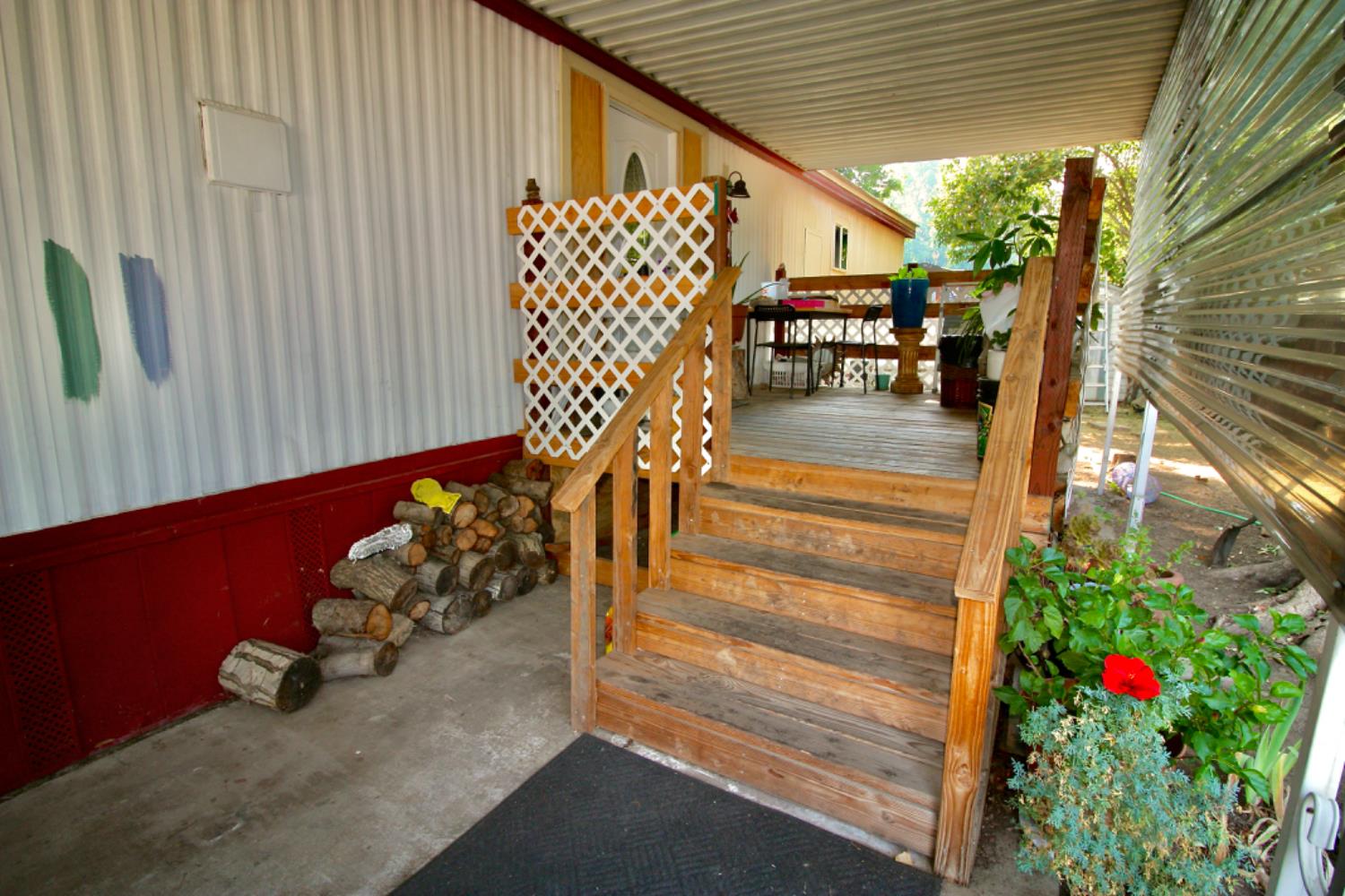 Detail Gallery Image 3 of 18 For 3156 Esplanade 300, Chico,  CA 95973 - 3 Beds | 2 Baths
