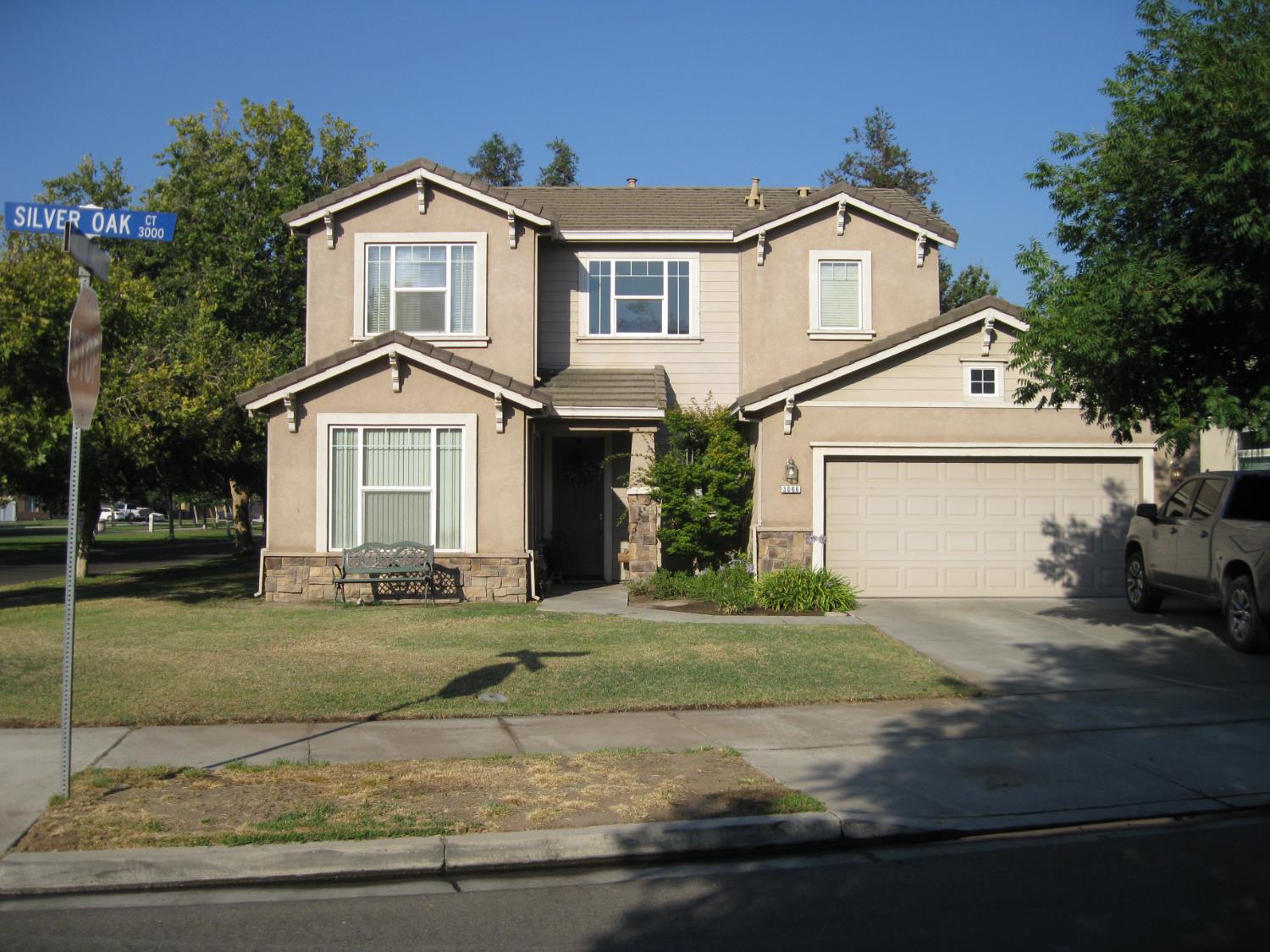 Detail Gallery Image 16 of 21 For 3006 Silver Oak Ct, Turlock,  CA 95382 - 5 Beds | 3 Baths