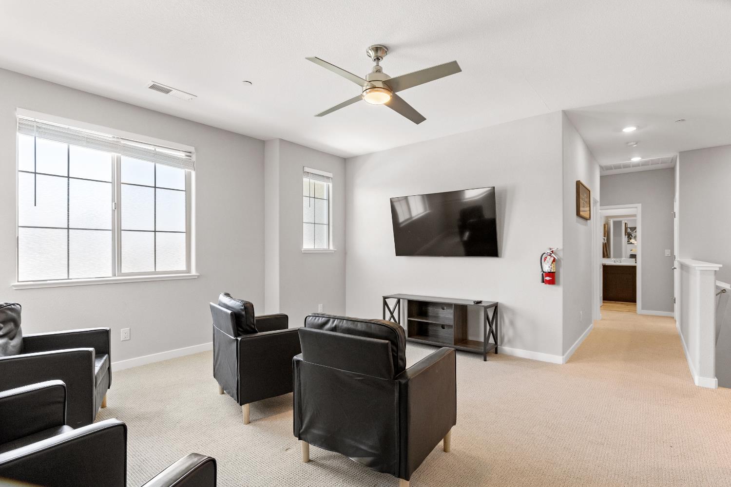 Detail Gallery Image 17 of 33 For 3247 Le Bourget Ln, Lincoln,  CA 95648 - 4 Beds | 3 Baths