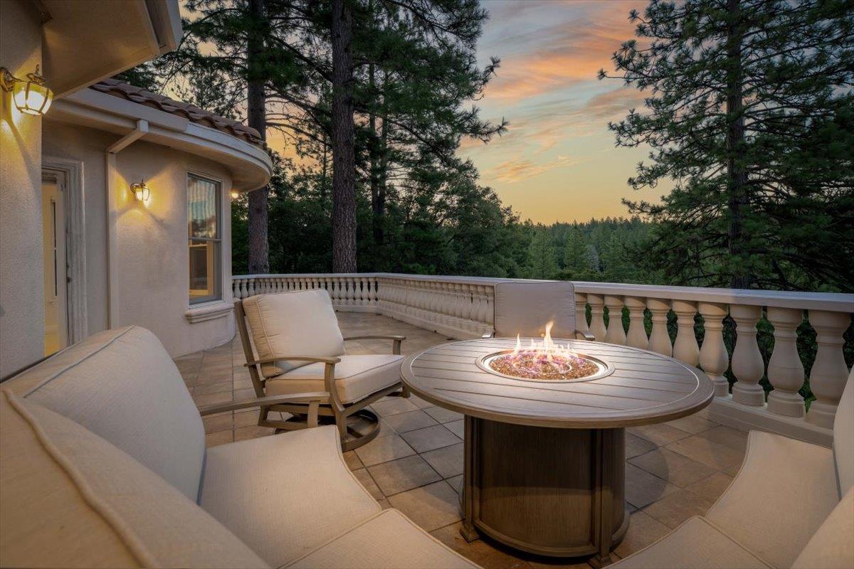 Detail Gallery Image 82 of 97 For 14031 Gochine Dr, Nevada City,  CA 95959 - 4 Beds | 3/1 Baths