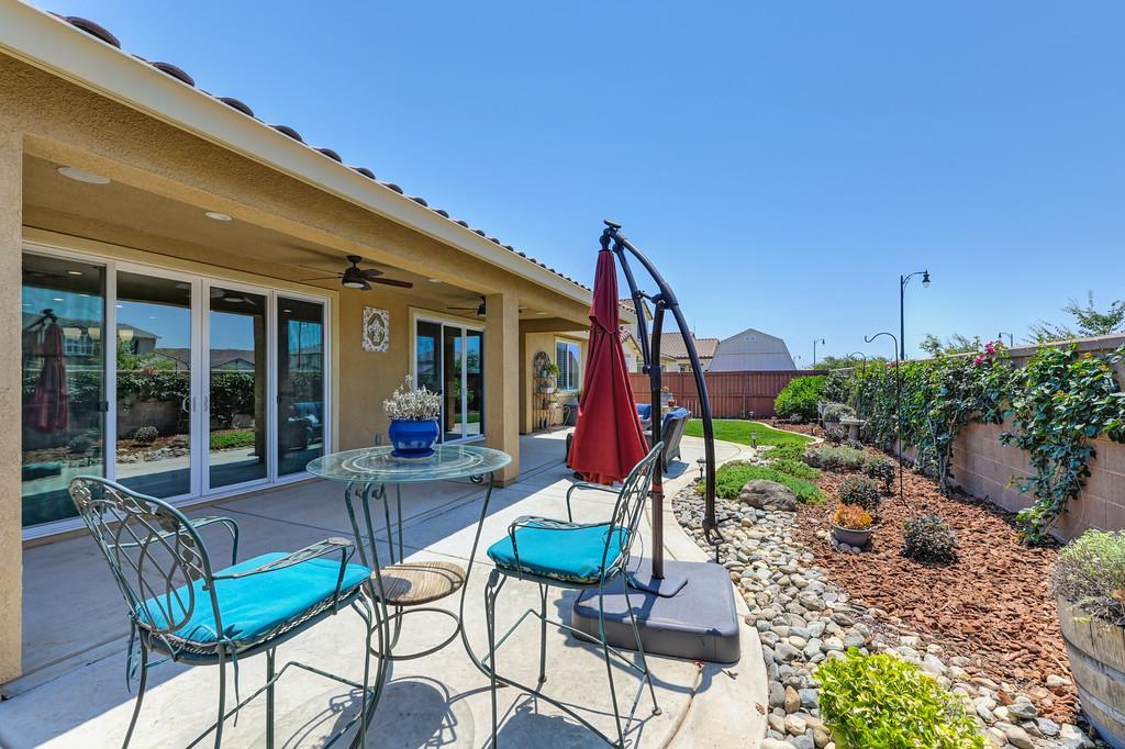 Detail Gallery Image 42 of 43 For 10309 Tempo Way, Elk Grove,  CA 95757 - 4 Beds | 3/1 Baths