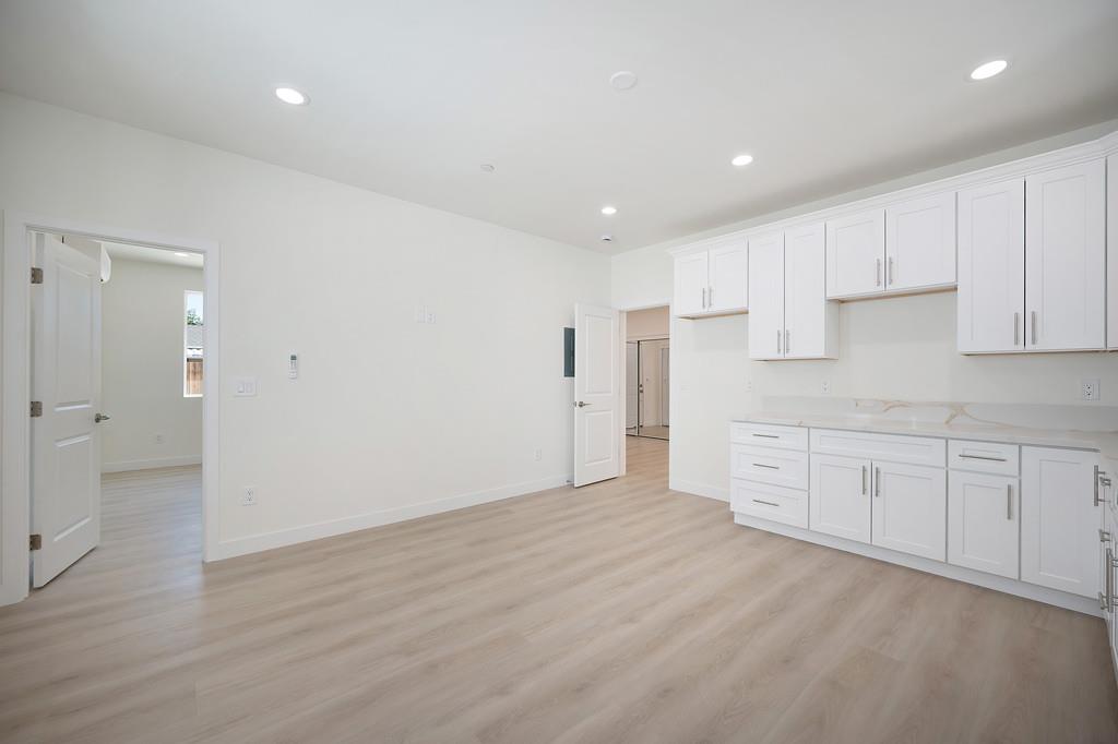 Detail Gallery Image 29 of 61 For 9437 Erwin Ave, Orangevale,  CA 95662 - – Beds | – Baths