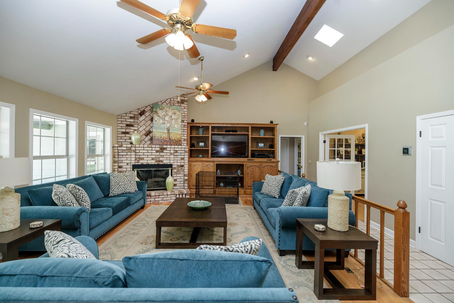 Detail Gallery Image 10 of 68 For 3128 Esta Ave, Modesto,  CA 95355 - 3 Beds | 3 Baths