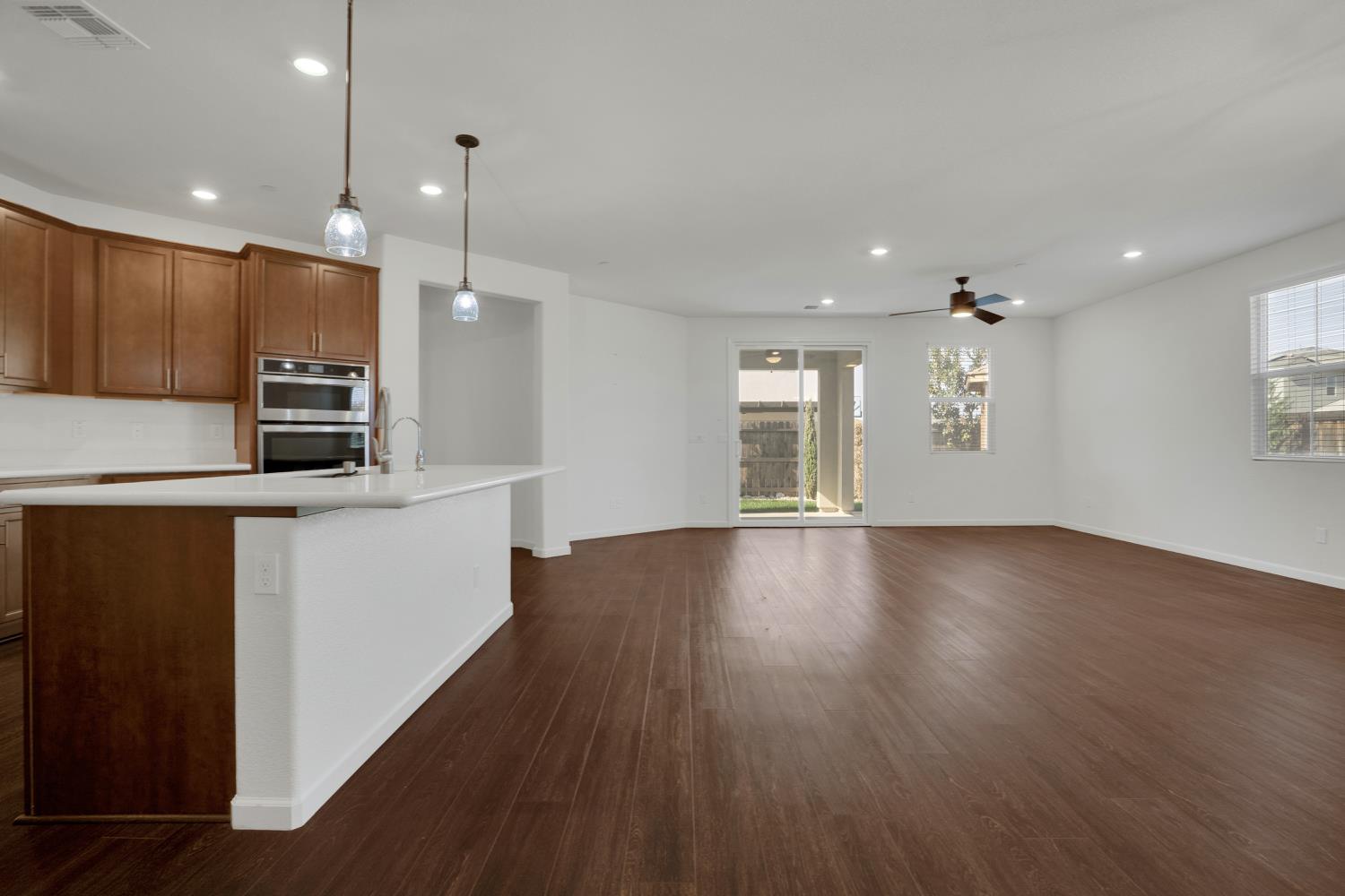 Detail Gallery Image 9 of 25 For 841 Stawell Dr, Patterson,  CA 95363 - 4 Beds | 2 Baths
