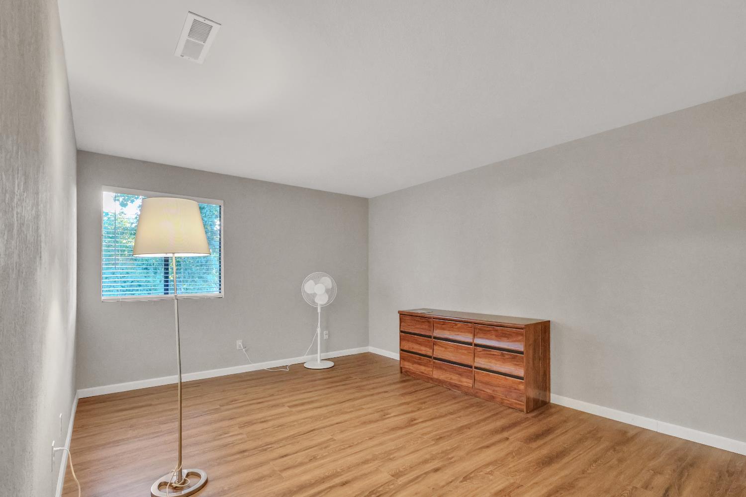 Detail Gallery Image 20 of 37 For 712 Mccoy Ct #59,  Lodi,  CA 95240 - 2 Beds | 1 Baths