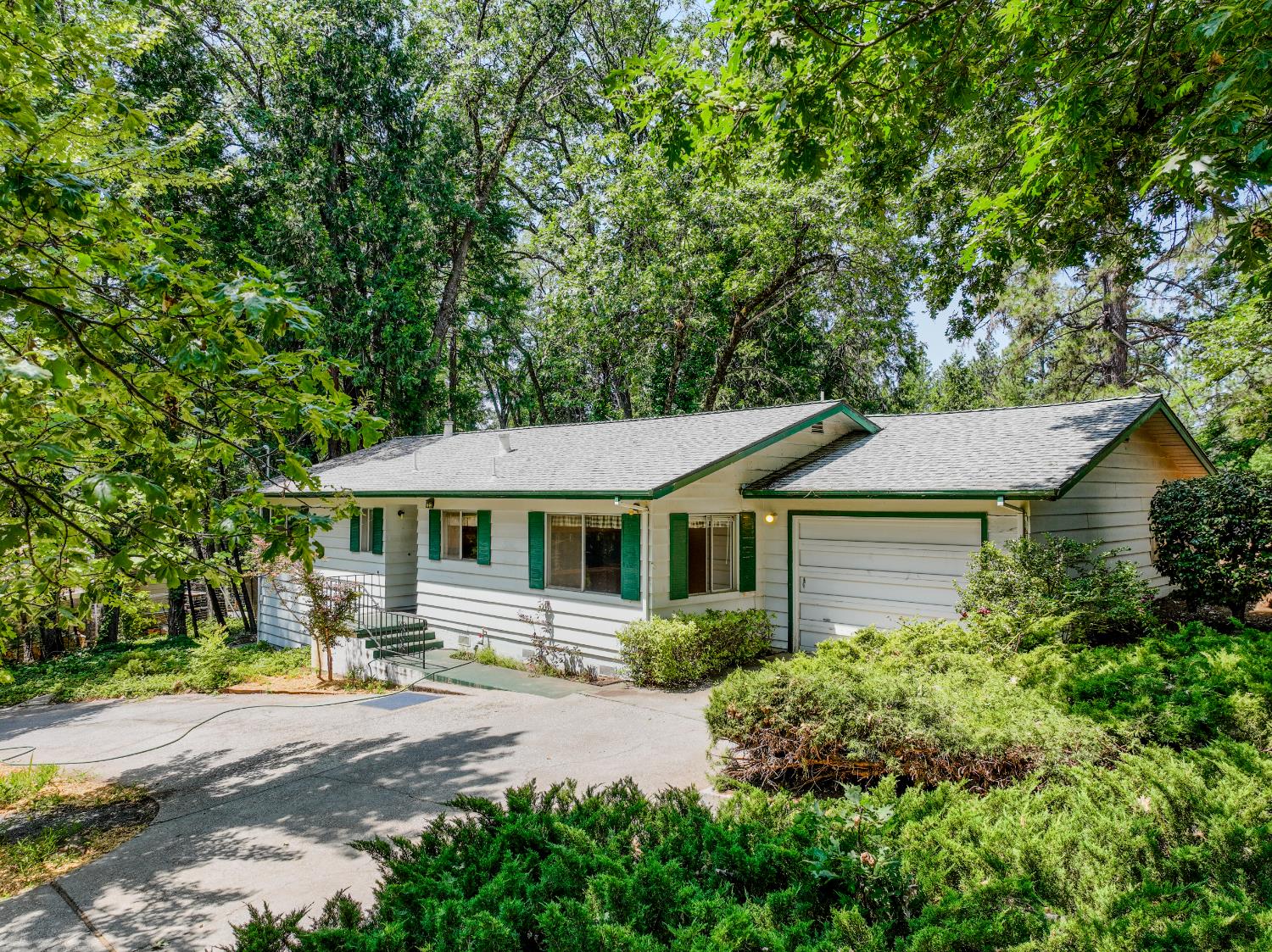 Detail Gallery Image 39 of 43 For 15604 Ridge Estates Rd, Nevada City,  CA 95959 - 2 Beds | 1/1 Baths