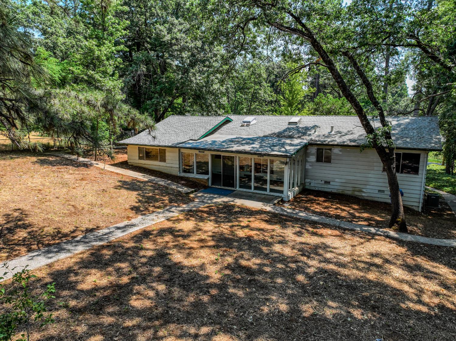 Detail Gallery Image 34 of 43 For 15604 Ridge Estates Rd, Nevada City,  CA 95959 - 2 Beds | 1/1 Baths