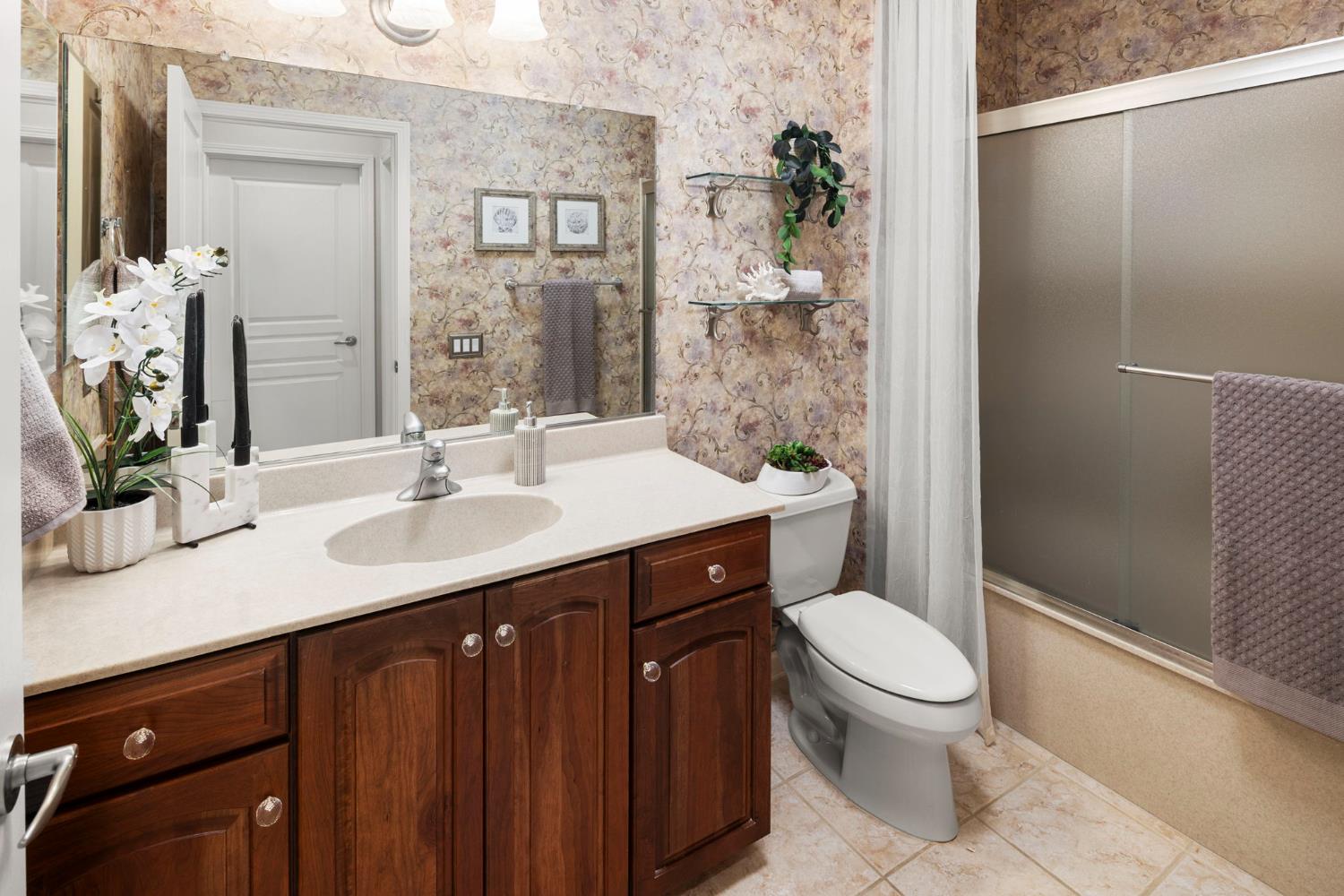 Detail Gallery Image 29 of 36 For 1960 Viola View Ct, Lincoln,  CA 95648 - 2 Beds | 2 Baths