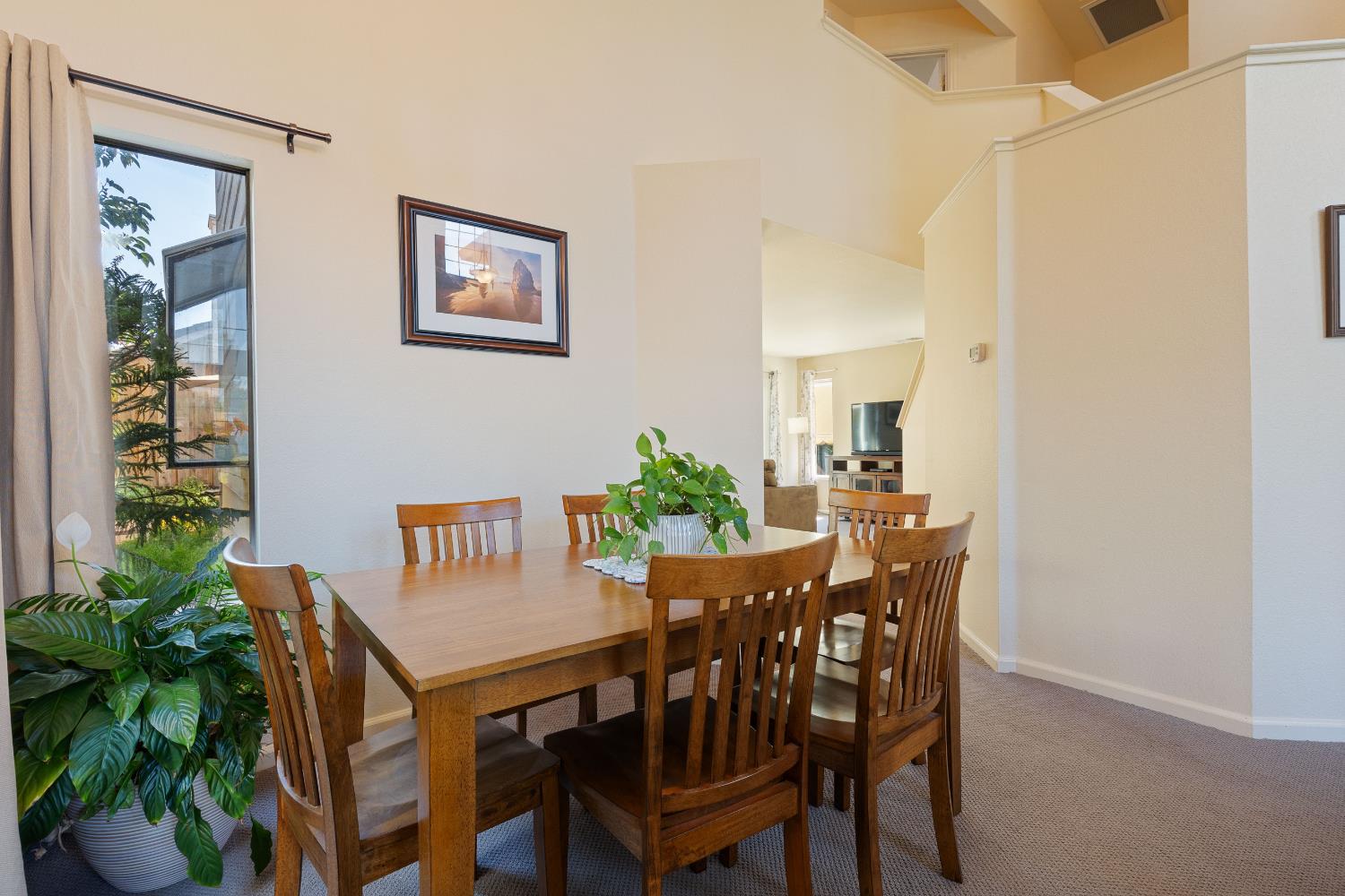 Detail Gallery Image 8 of 50 For 5623 Delano Way, Rocklin,  CA 95677 - 4 Beds | 3 Baths