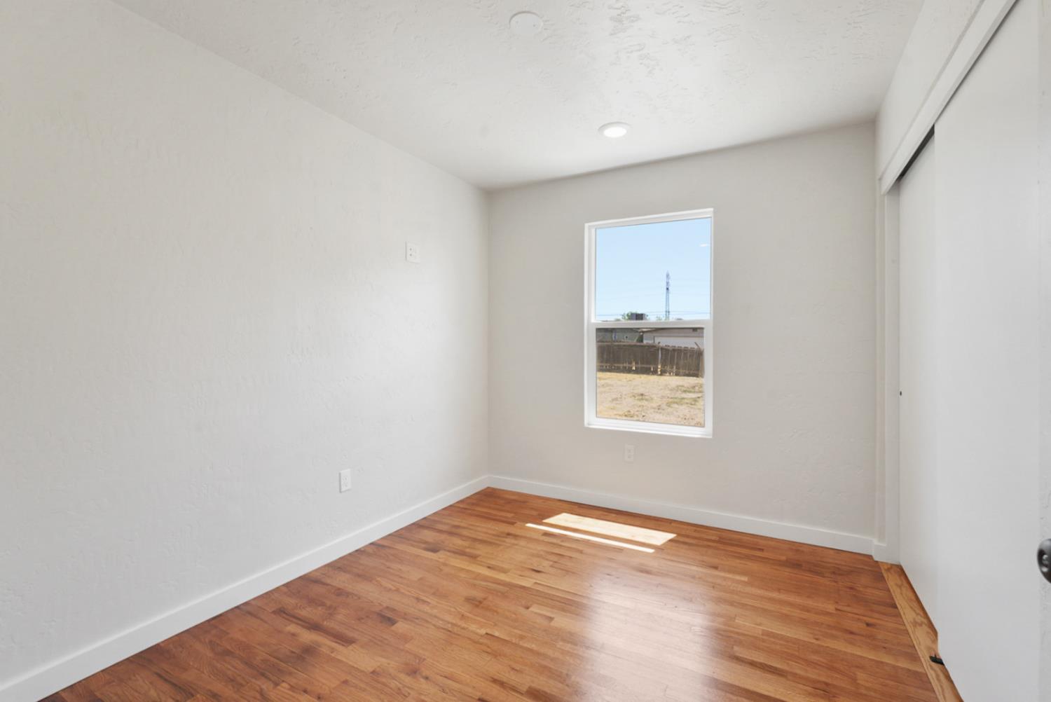 Detail Gallery Image 7 of 19 For 920 S Rose St, Turlock,  CA 95380 - 3 Beds | 1 Baths
