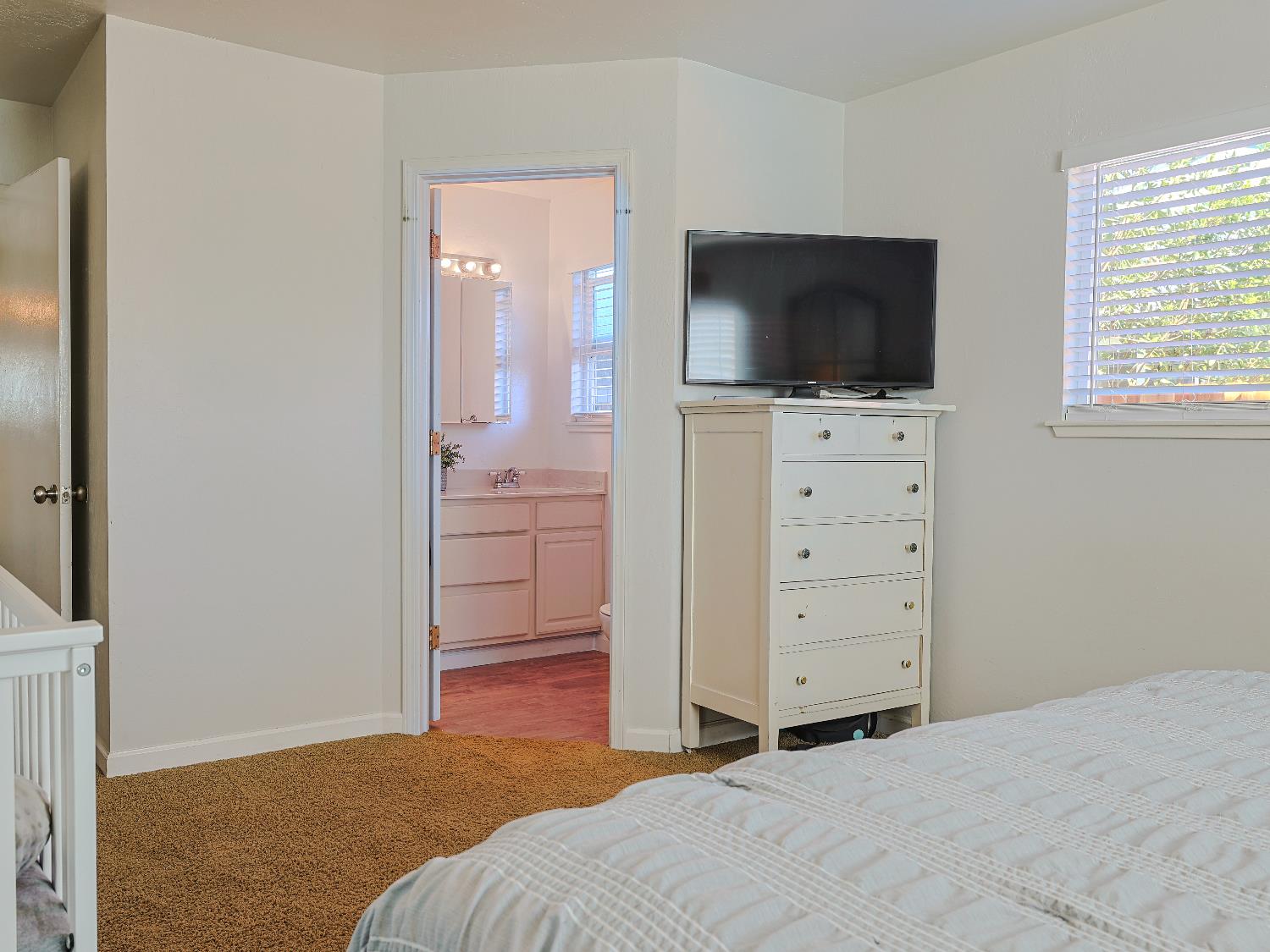 Detail Gallery Image 39 of 45 For 18 W Clanton Ave, Woodland,  CA 95695 - 3 Beds | 2 Baths