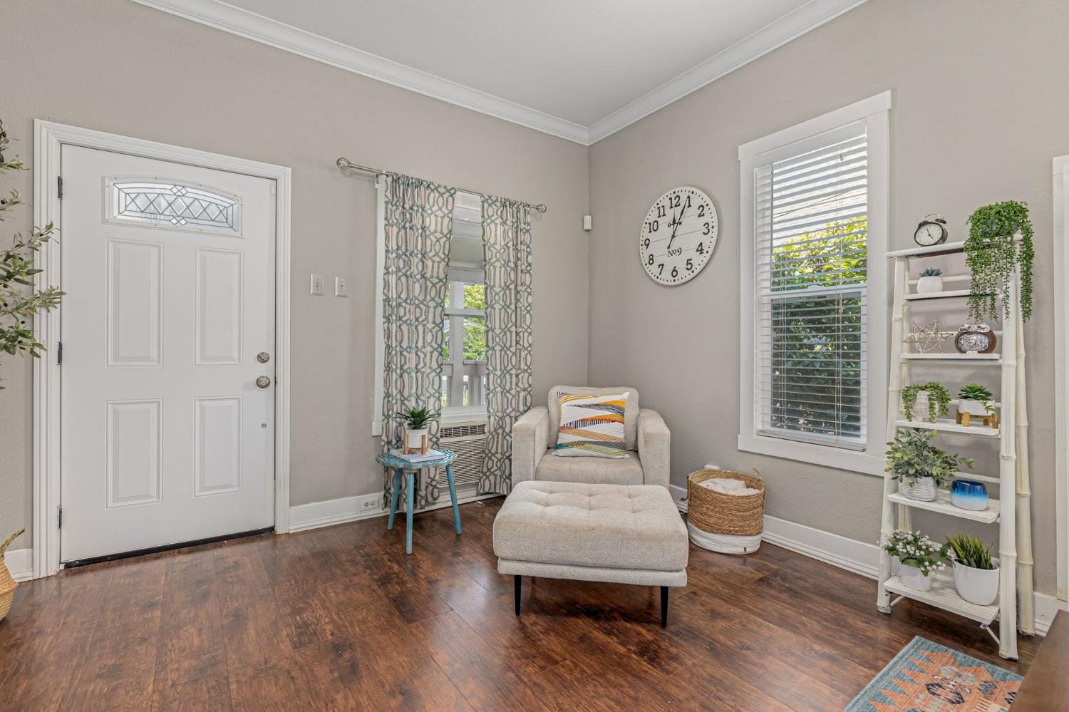 Detail Gallery Image 8 of 37 For 725 4th St, Woodland,  CA 95695 - 3 Beds | 1 Baths