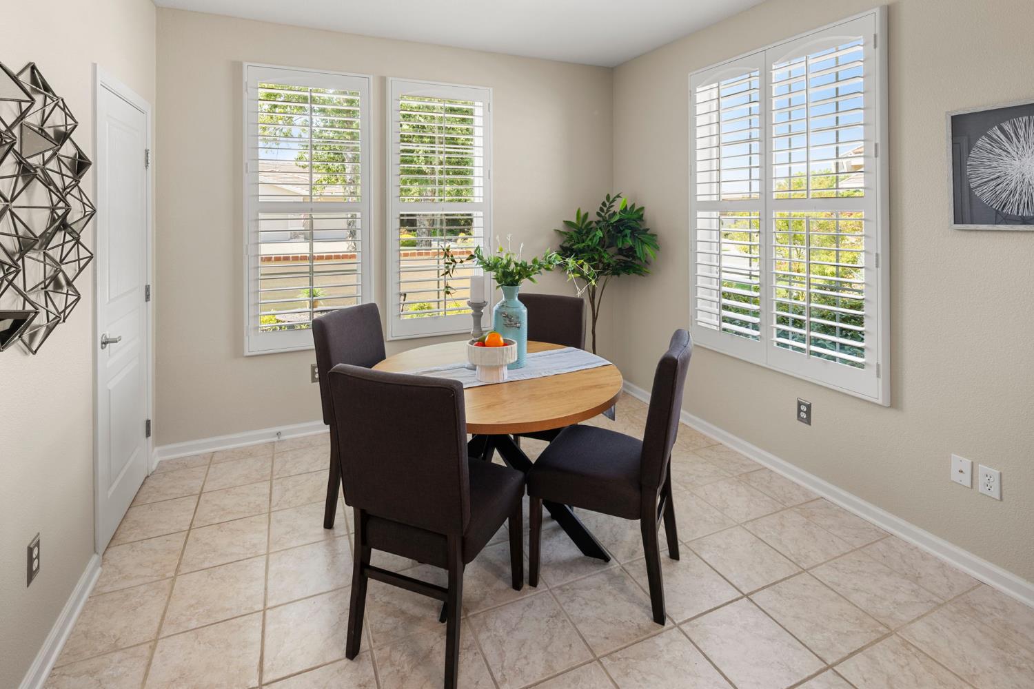 Detail Gallery Image 18 of 36 For 1960 Viola View Ct, Lincoln,  CA 95648 - 2 Beds | 2 Baths