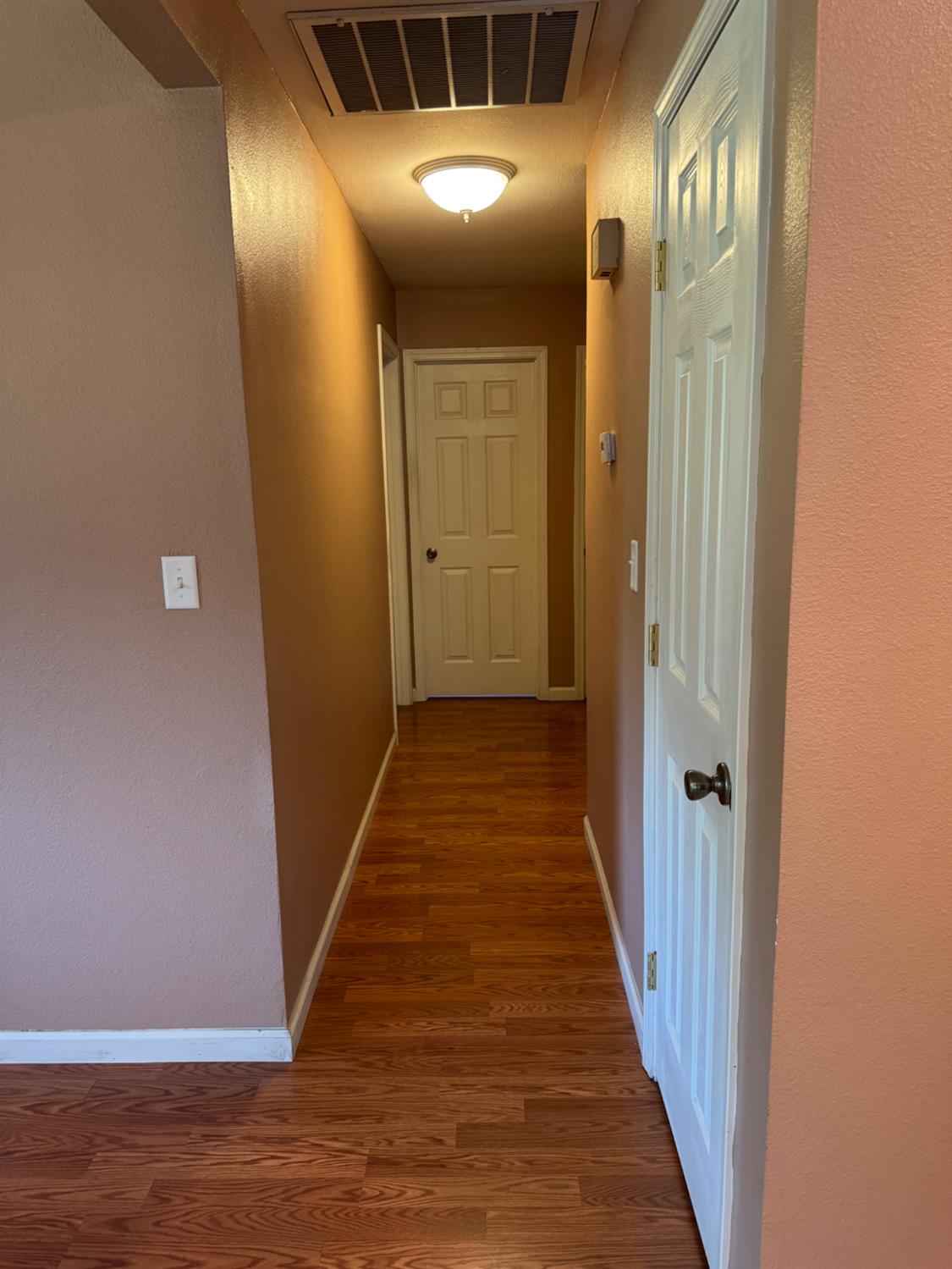 Detail Gallery Image 7 of 19 For 1353 Villa Dr, Merced,  CA 95340 - 3 Beds | 2 Baths