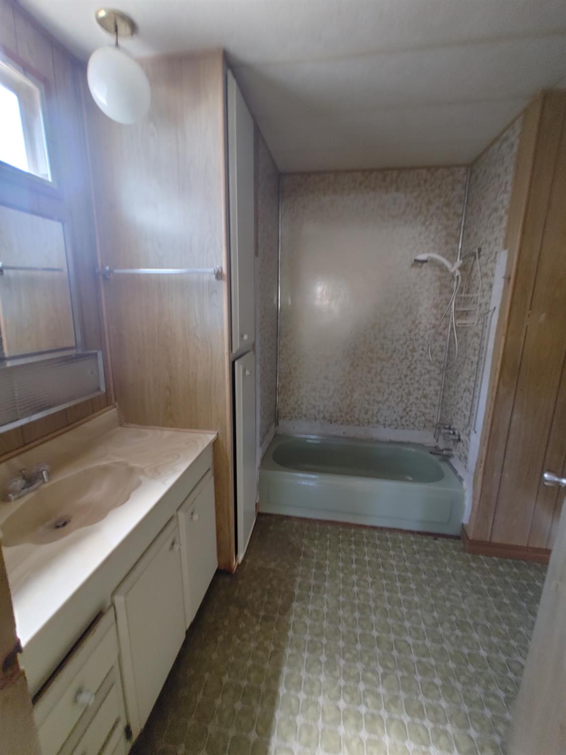 Detail Gallery Image 5 of 8 For 9127 Greenback Ln 34, Orangevale,  CA 95662 - 1 Beds | 1 Baths
