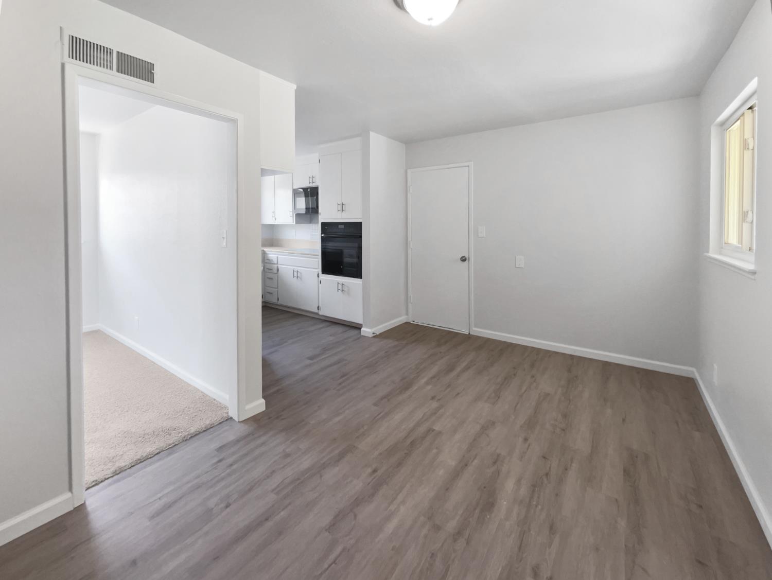 Detail Gallery Image 10 of 20 For 1129 Rideout Way, Marysville,  CA 95901 - 4 Beds | 2 Baths
