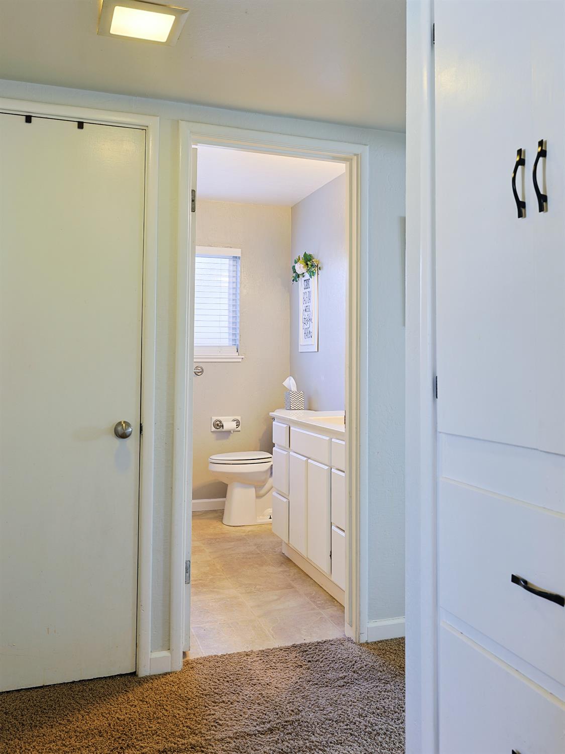 Detail Gallery Image 25 of 45 For 18 W Clanton Ave, Woodland,  CA 95695 - 3 Beds | 2 Baths