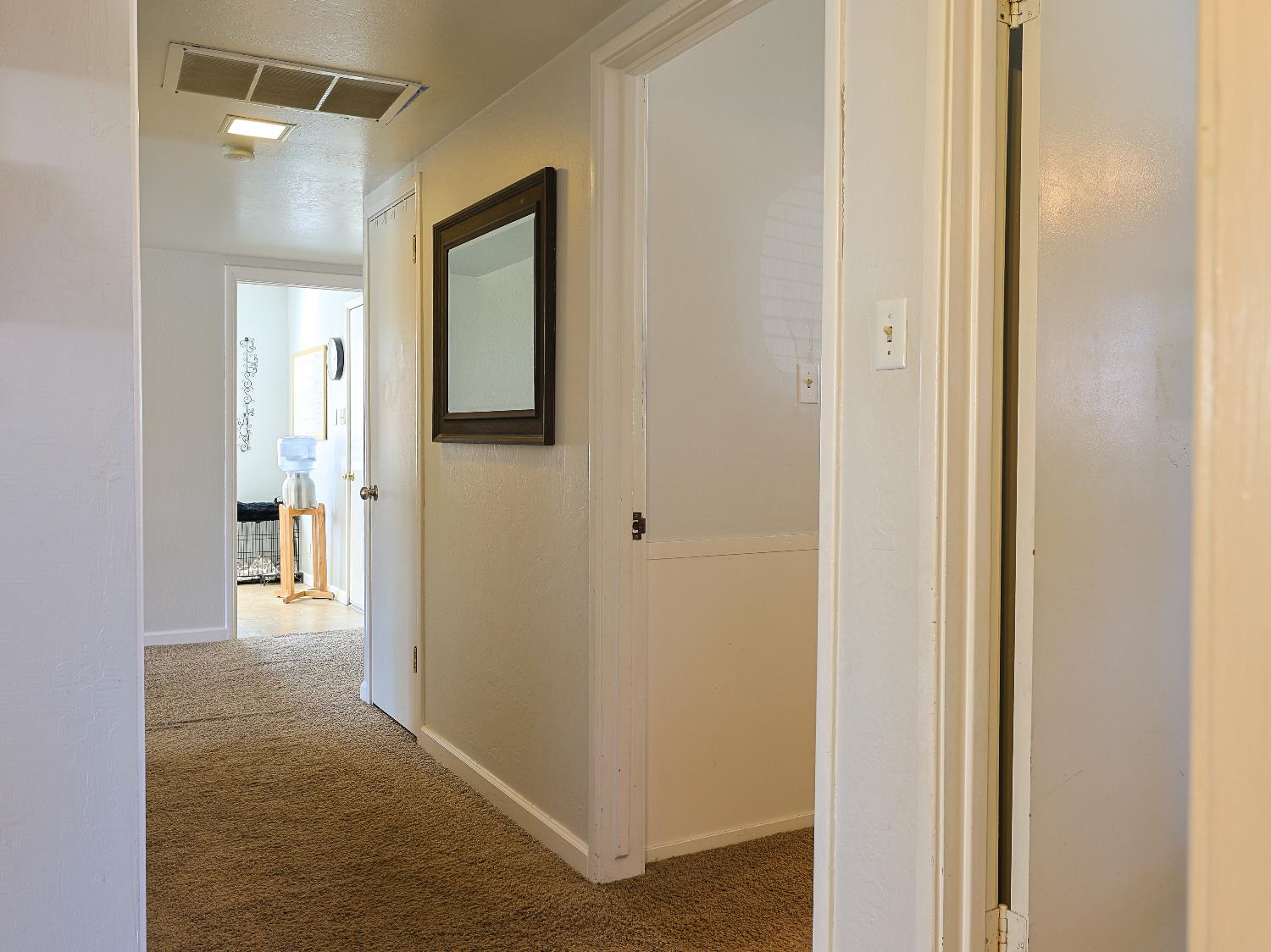 Detail Gallery Image 40 of 45 For 18 W Clanton Ave, Woodland,  CA 95695 - 3 Beds | 2 Baths