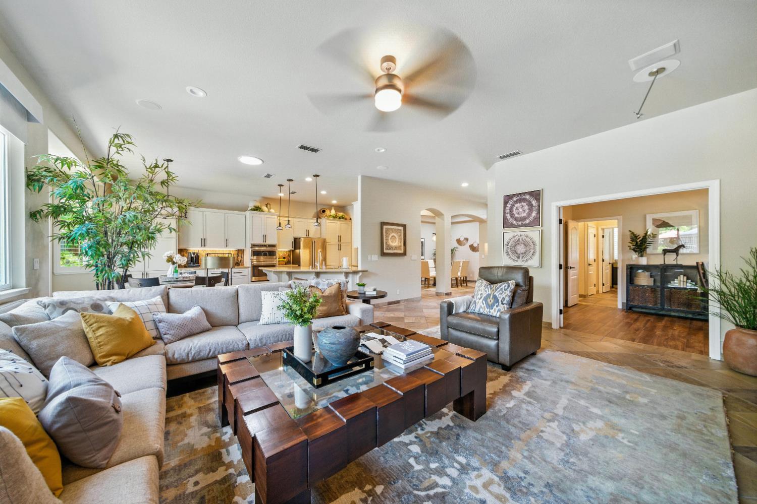 Detail Gallery Image 24 of 78 For 3001 Grasmere Cir, Roseville,  CA 95661 - 2 Beds | 2 Baths