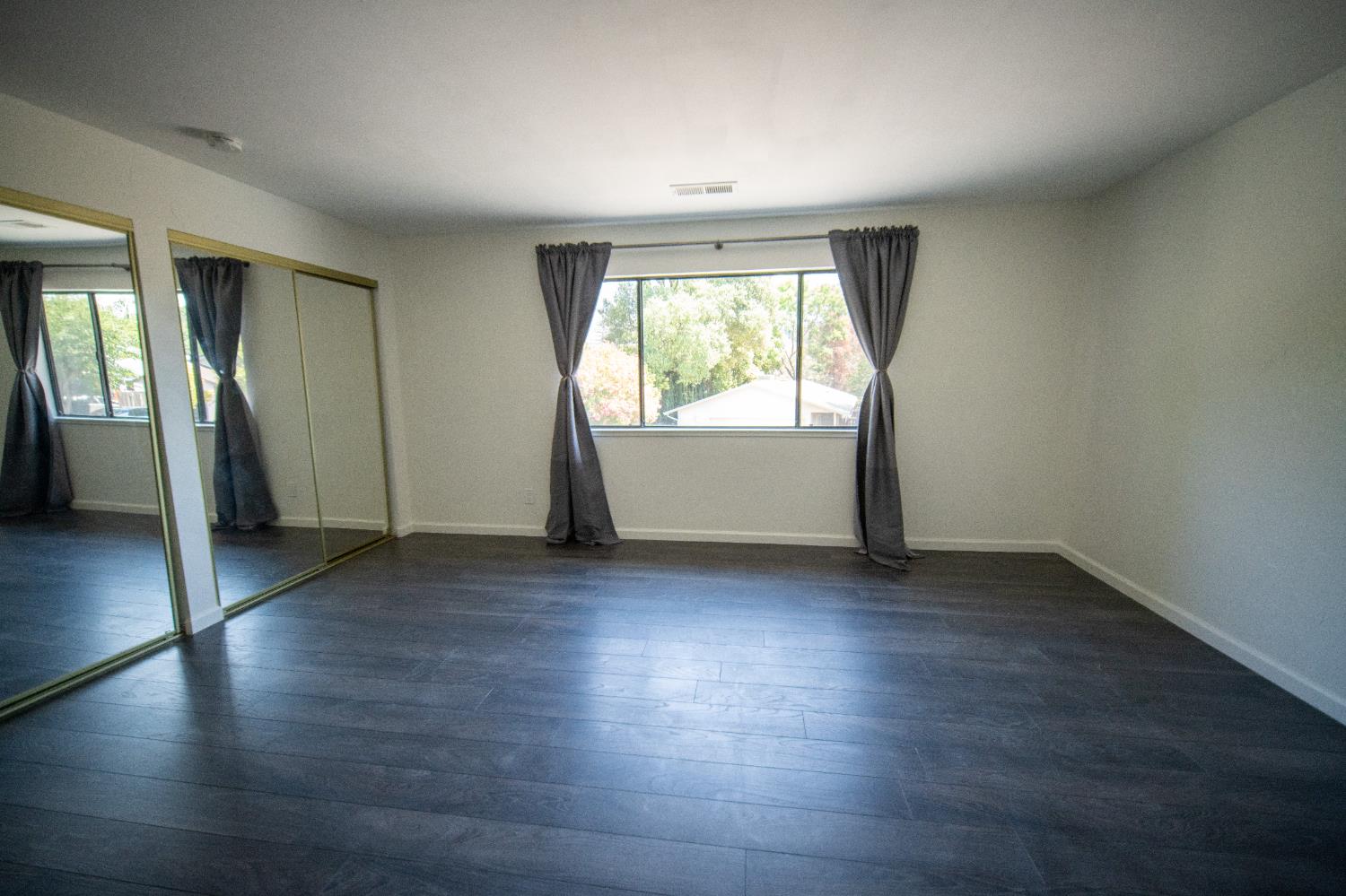 Detail Gallery Image 13 of 36 For 3406 Bristol Ct, Cameron Park,  CA 95682 - 3 Beds | 2/1 Baths