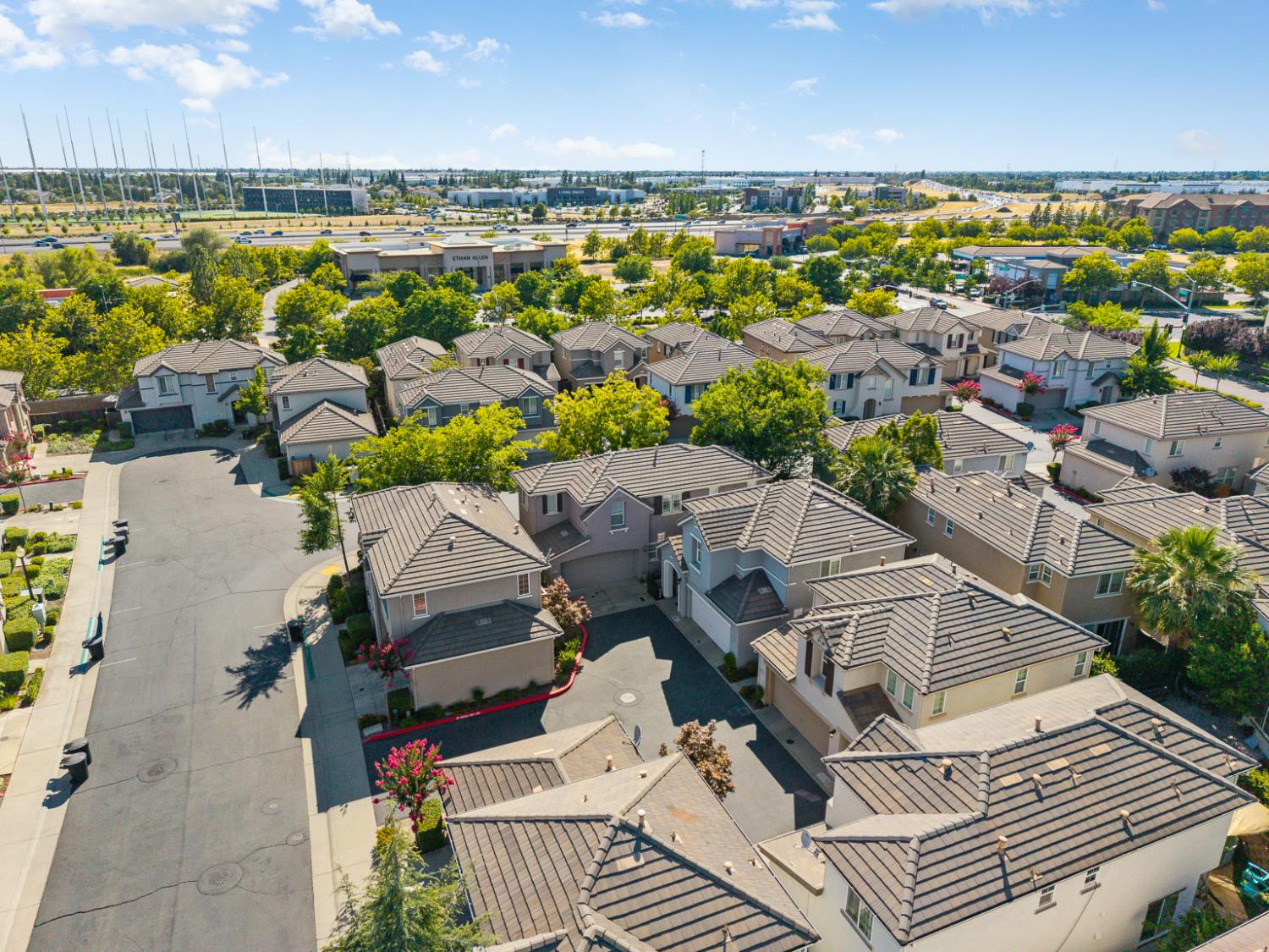 Detail Gallery Image 40 of 40 For 9205 Cortina Cir, Roseville,  CA 95678 - 3 Beds | 2/1 Baths