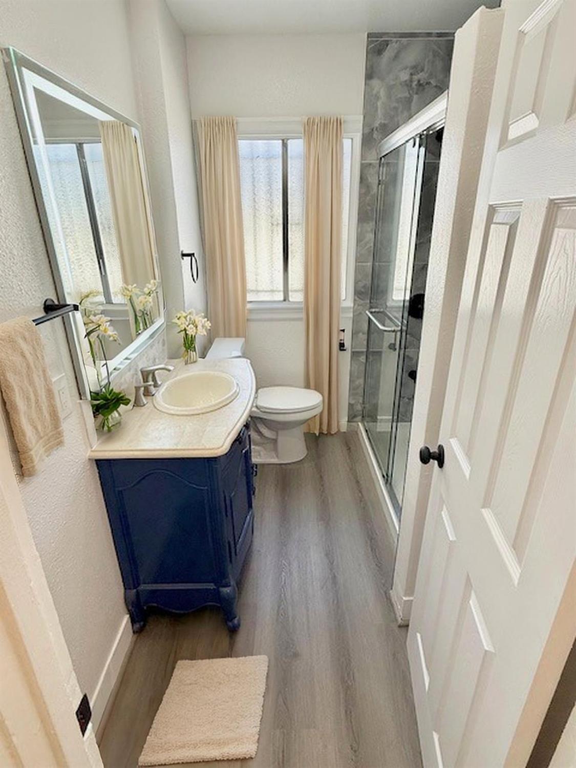 Detail Gallery Image 16 of 35 For 6905 Halliday Ave, Oakland,  CA 94605 - 2 Beds | 1 Baths