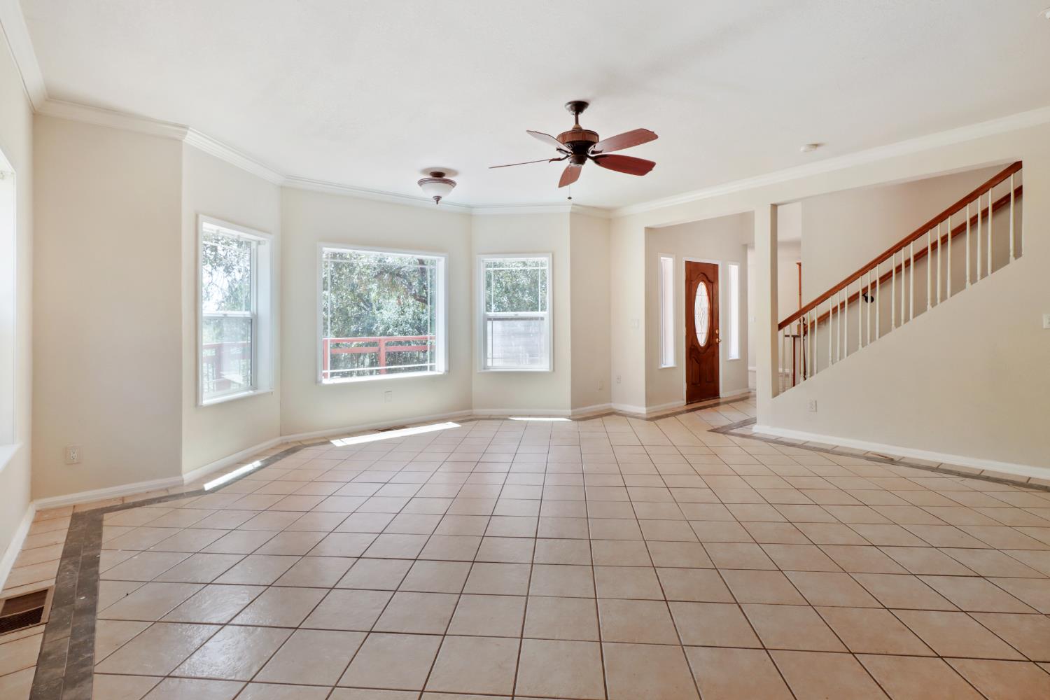 Detail Gallery Image 5 of 27 For 90 Tall Pines Ct, Applegate,  CA 95703 - 3 Beds | 2/1 Baths