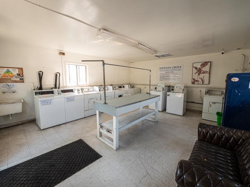Detail Gallery Image 23 of 23 For 10711 Sherman Grove Ave 26, Sunland,  CA 91040 - 2 Beds | 2 Baths