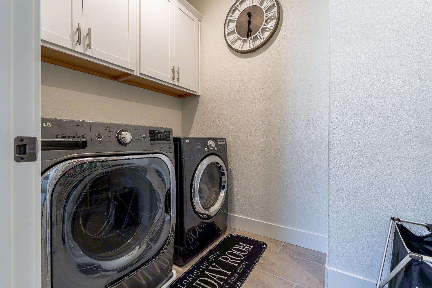 Detail Gallery Image 33 of 53 For 10448 Oboe Way, Elk Grove,  CA 95757 - 3 Beds | 2/1 Baths