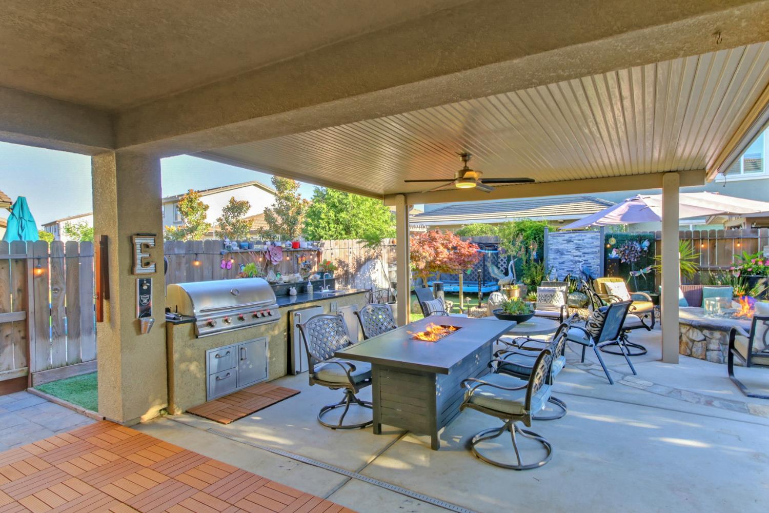 Detail Gallery Image 59 of 88 For 9940 Lorae Way, Elk Grove,  CA 95624 - 4 Beds | 3 Baths