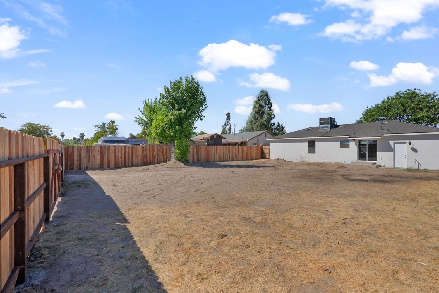 Detail Gallery Image 13 of 19 For 920 S Rose St, Turlock,  CA 95380 - 3 Beds | 1 Baths