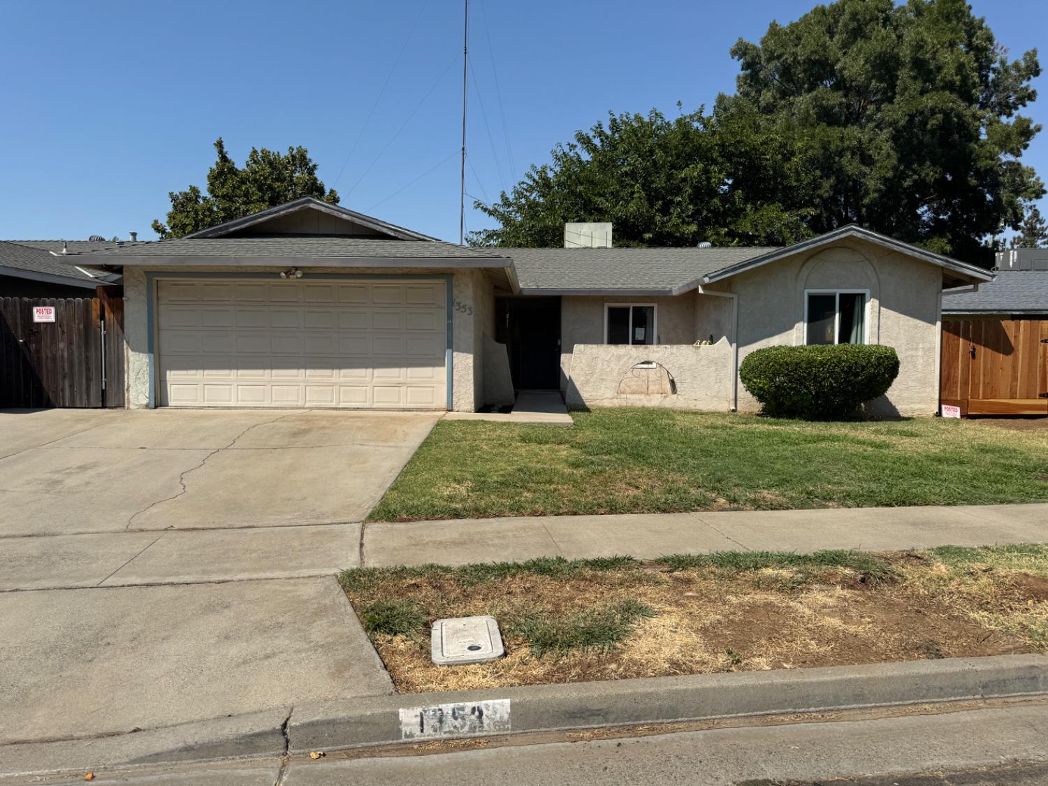 Detail Gallery Image 1 of 19 For 1353 Villa Dr, Merced,  CA 95340 - 3 Beds | 2 Baths