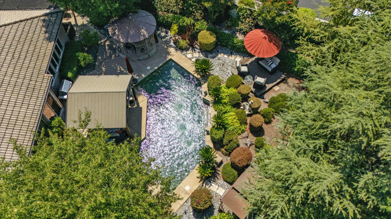 Detail Gallery Image 2 of 78 For 3001 Grasmere Cir, Roseville,  CA 95661 - 2 Beds | 2 Baths