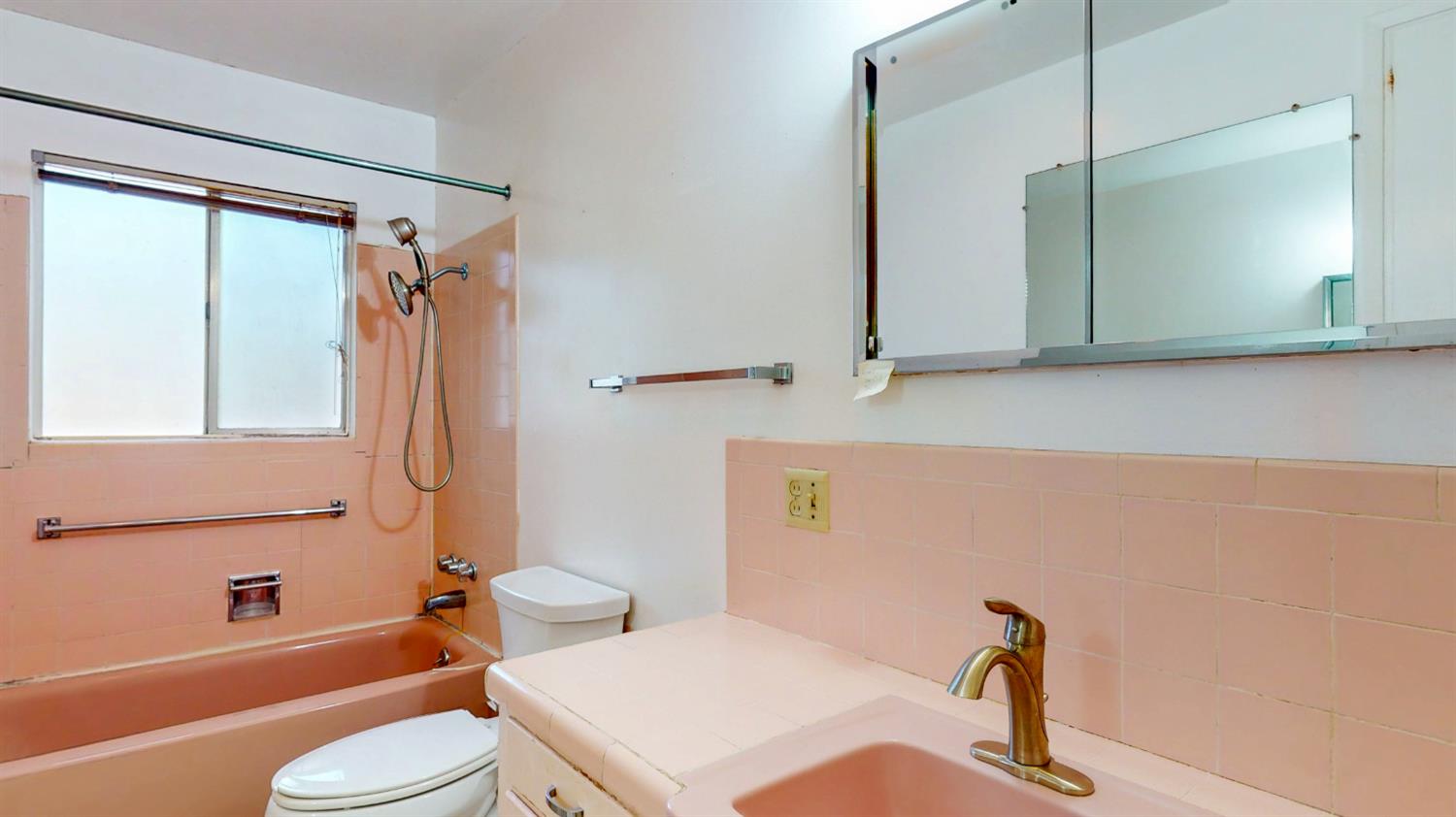 Detail Gallery Image 16 of 43 For 15604 Ridge Estates Rd, Nevada City,  CA 95959 - 2 Beds | 1/1 Baths