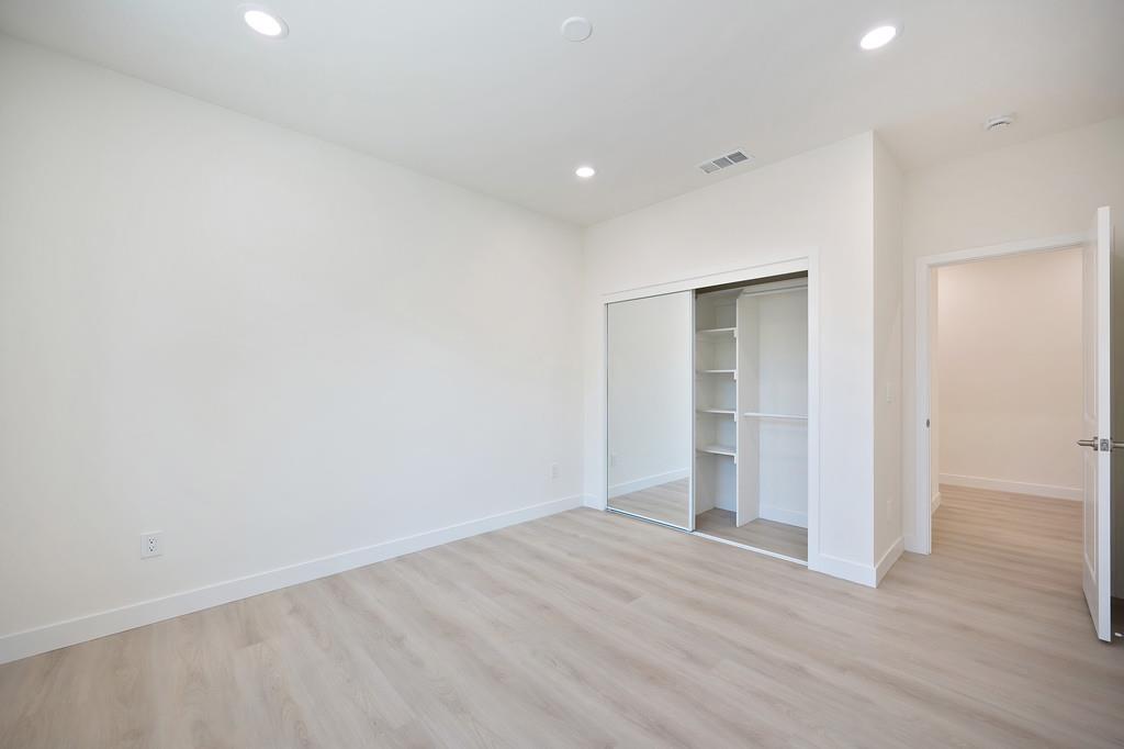 Detail Gallery Image 20 of 61 For 9437 Erwin Ave, Orangevale,  CA 95662 - – Beds | – Baths