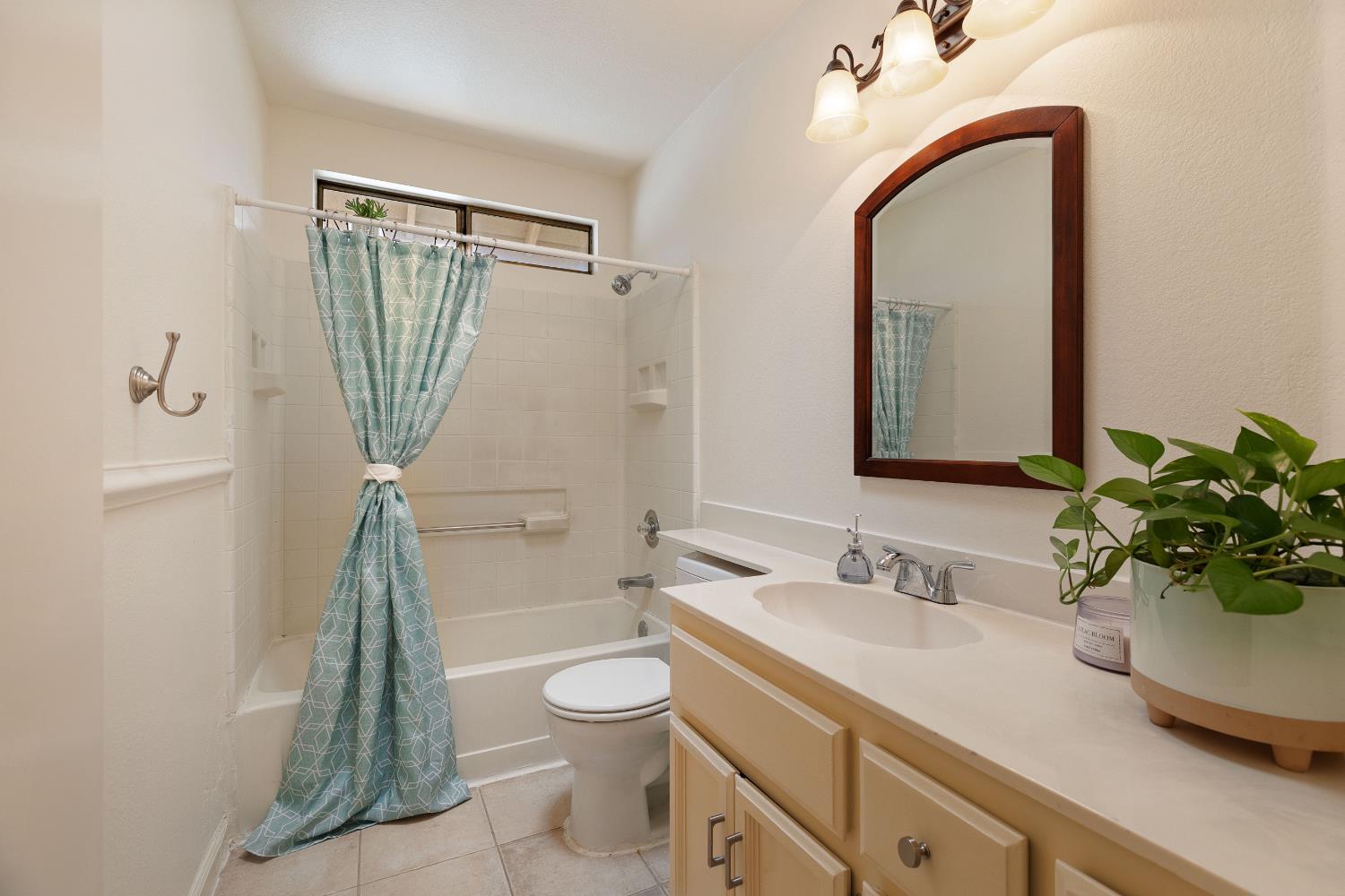 Detail Gallery Image 37 of 50 For 5623 Delano Way, Rocklin,  CA 95677 - 4 Beds | 3 Baths