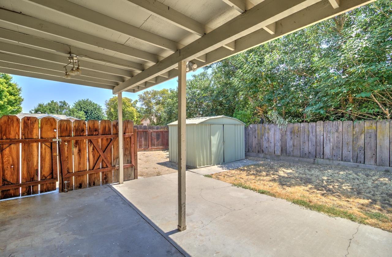 Detail Gallery Image 29 of 33 For 400 Elm Ave, Atwater,  CA 95301 - 4 Beds | 2 Baths