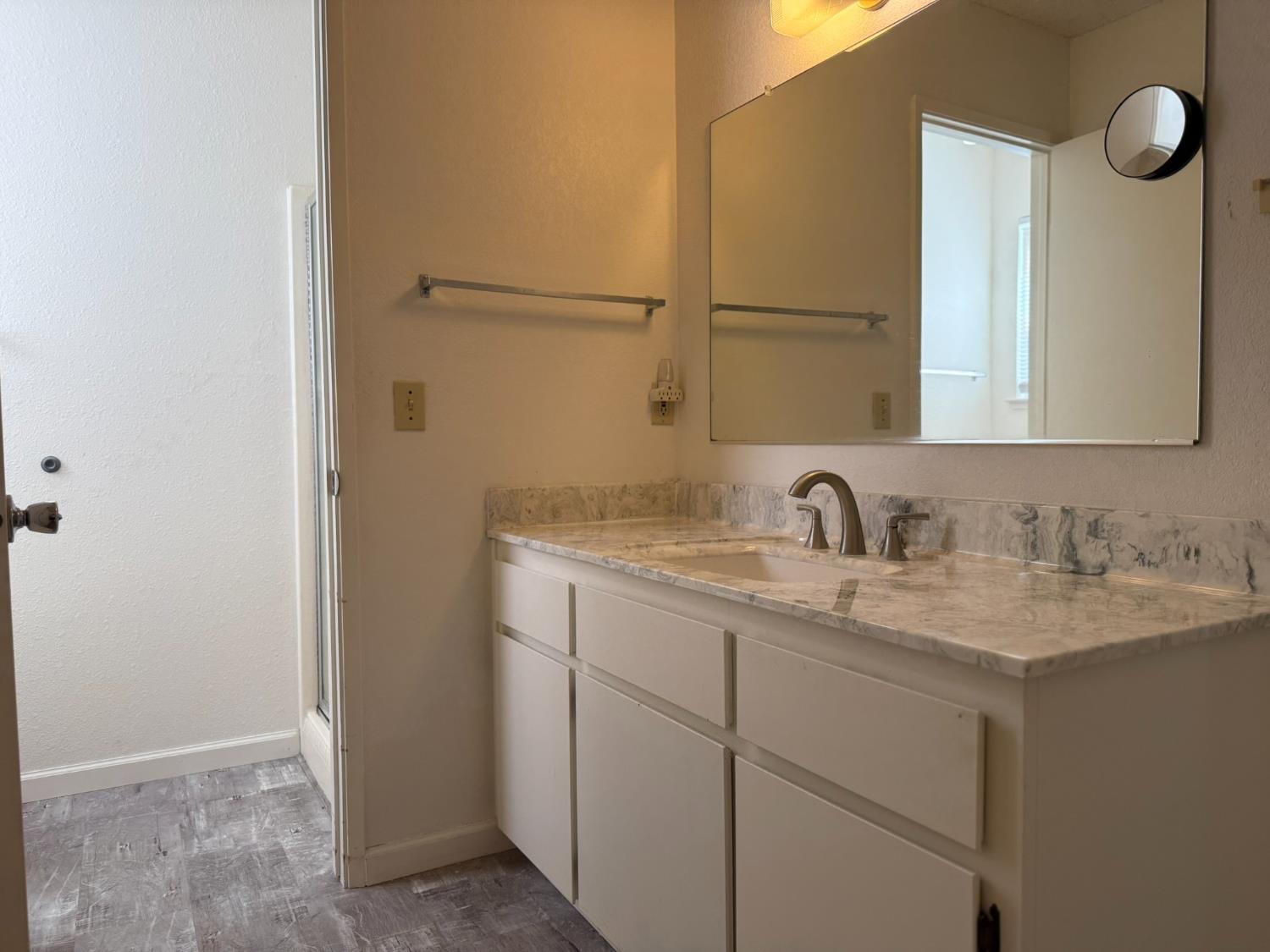 Detail Gallery Image 22 of 27 For 4000 Blue Bird Dr, Modesto,  CA 95356 - 3 Beds | 2 Baths