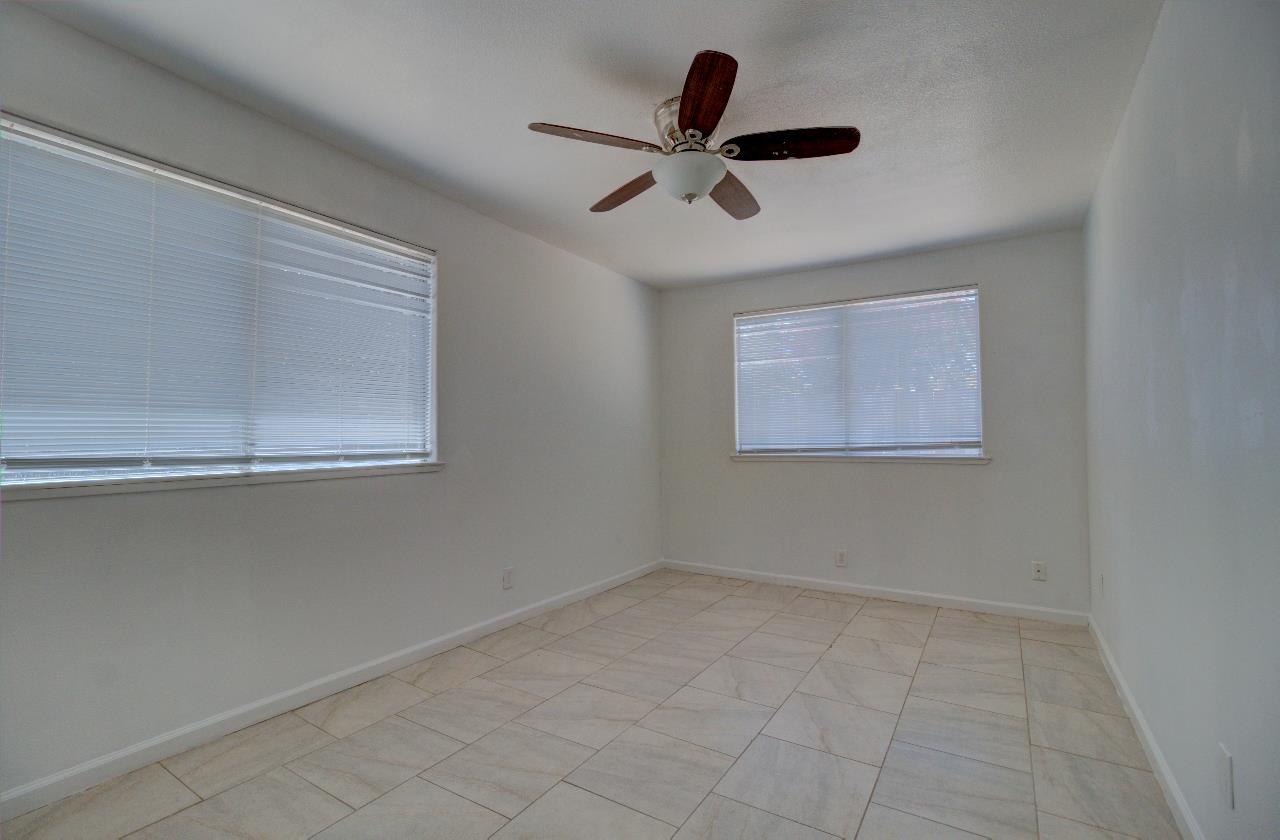 Detail Gallery Image 20 of 33 For 400 Elm Ave, Atwater,  CA 95301 - 4 Beds | 2 Baths